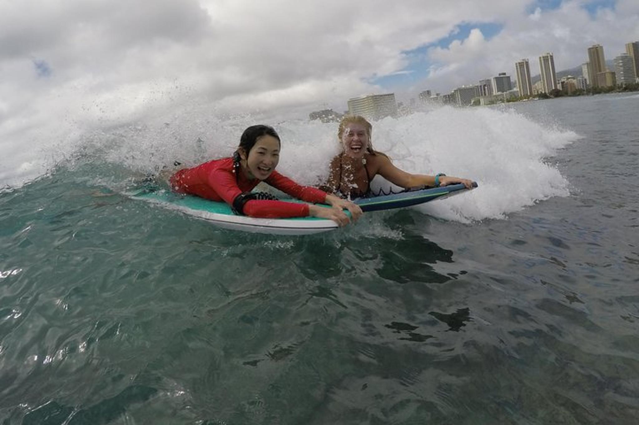 Waikiki Bodyboarding Group Lesson with Shuttle - Image 3