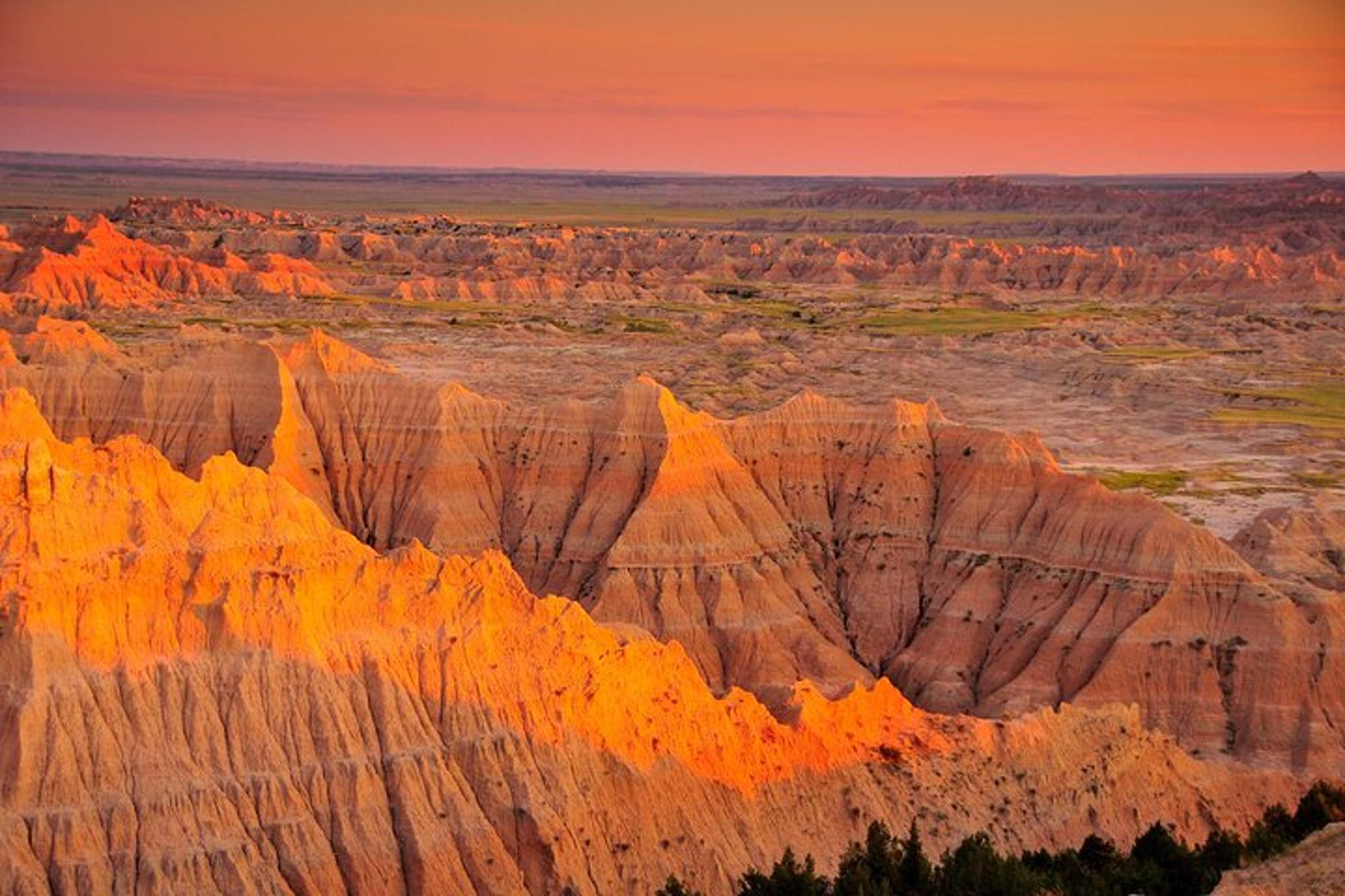 Badlands Sunset and Stargazing Tour - Image 3