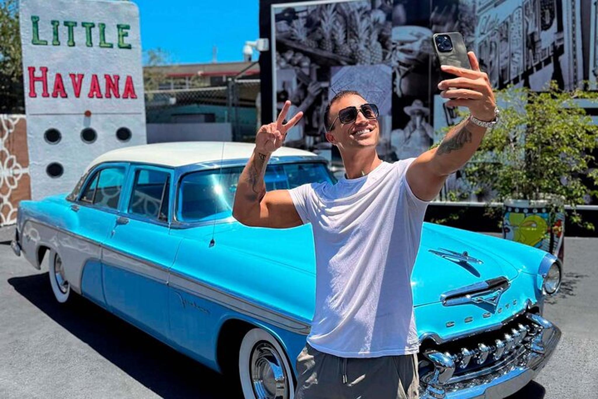 Miami City Tour and Wynwood Experience