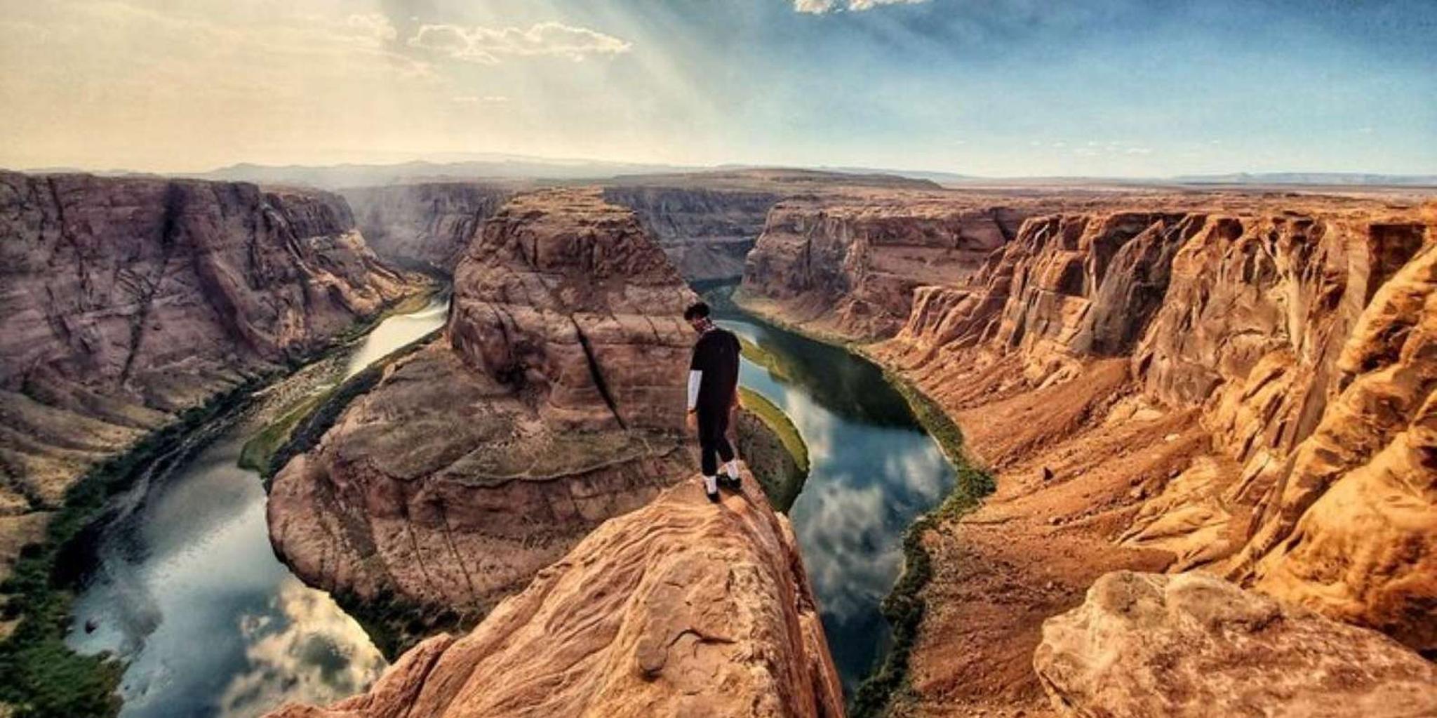 Las Vegas Grand Canyon and Antelope Canyon Tour - Image 3