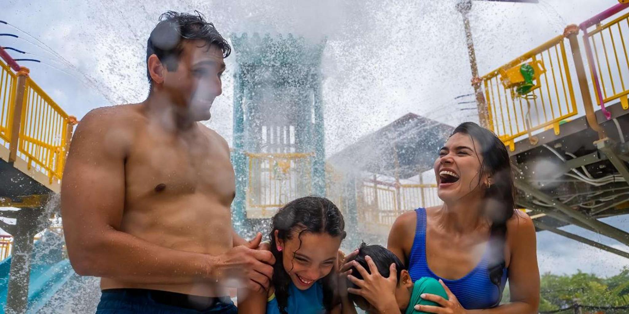 Tampa Adventure Island Water Park Entry Ticket - Image 3