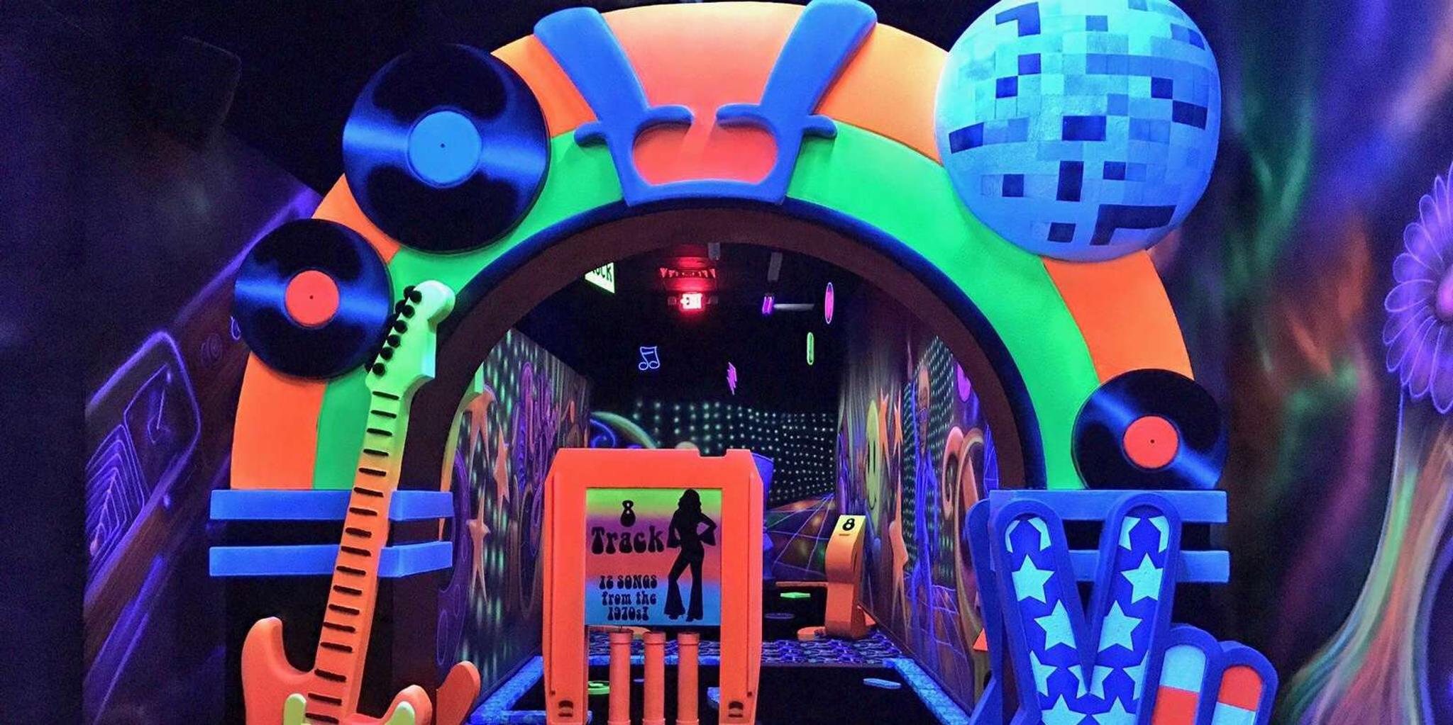 Bloomington Mini Golf at Mall of America