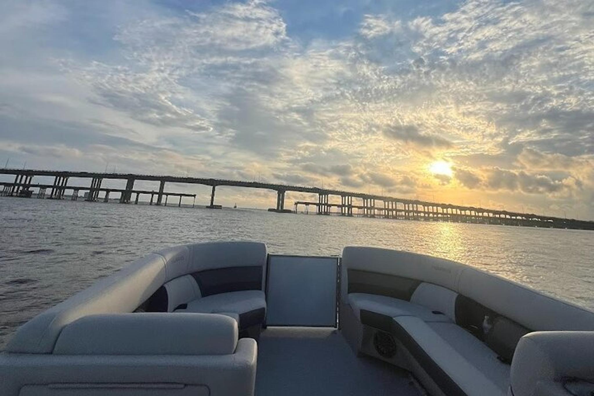 Pensacola Pontoon Rental - Image 4