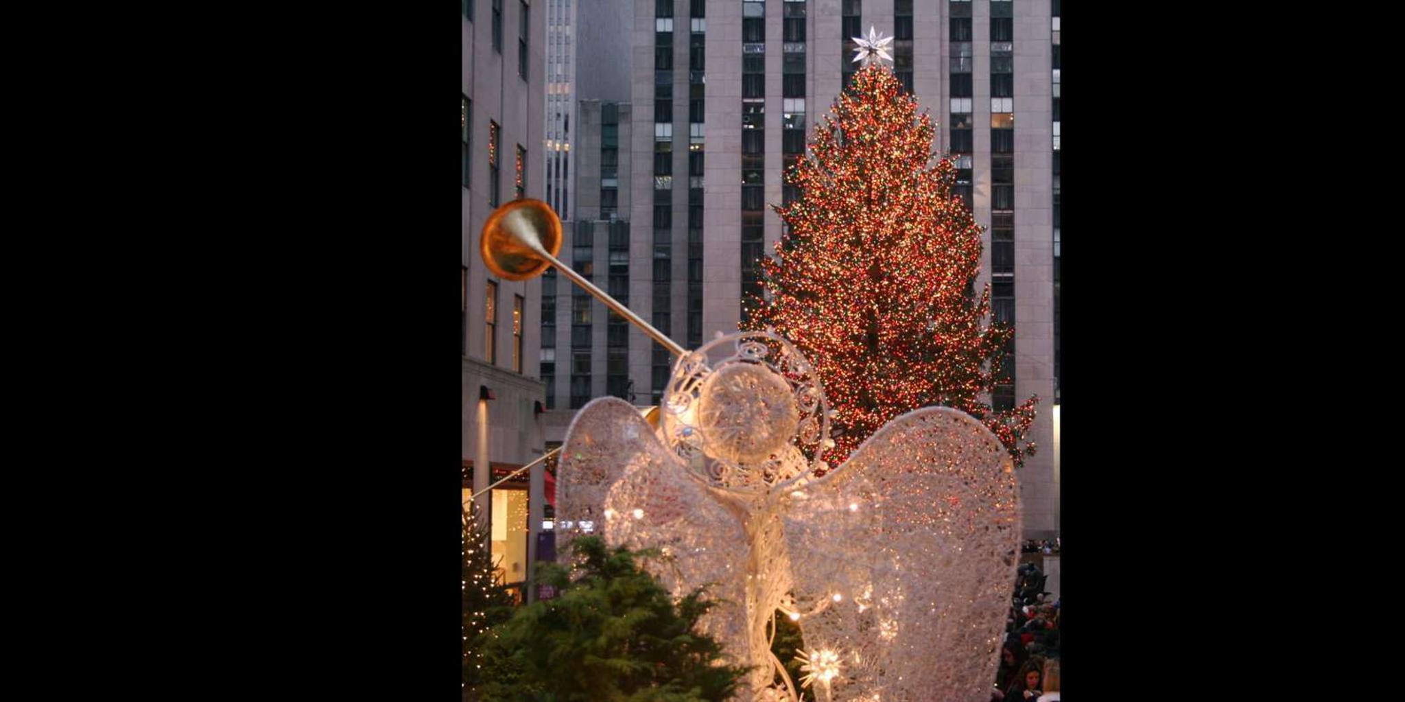 New York City Christmas Lights Rickshaw Tour - Image 6