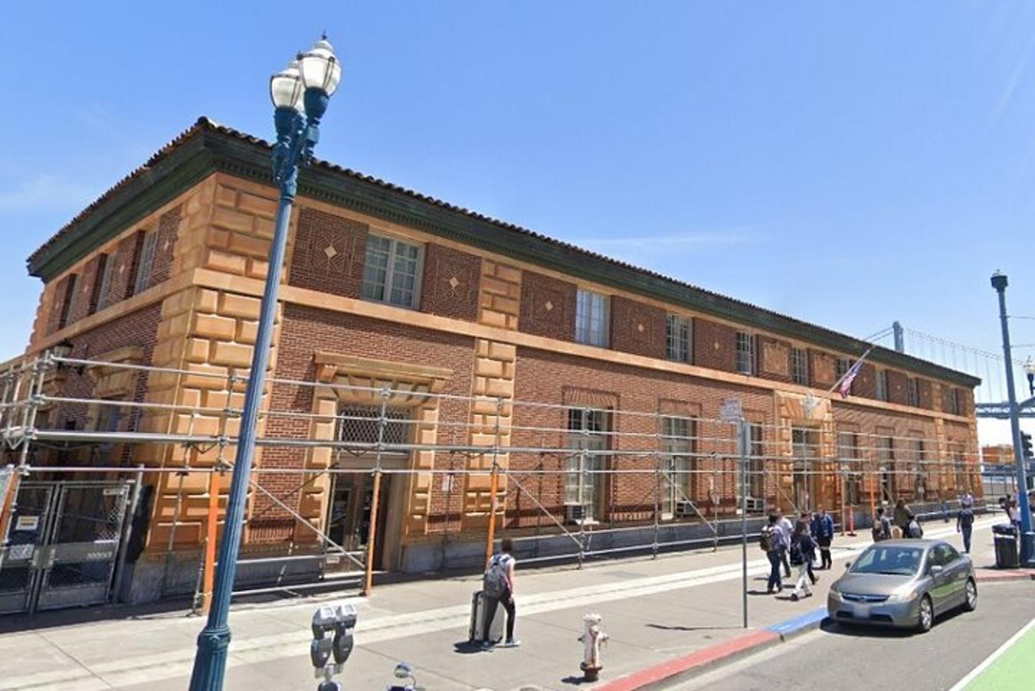 San Francisco Art & Architecture Scavenger Hunt - Image 2