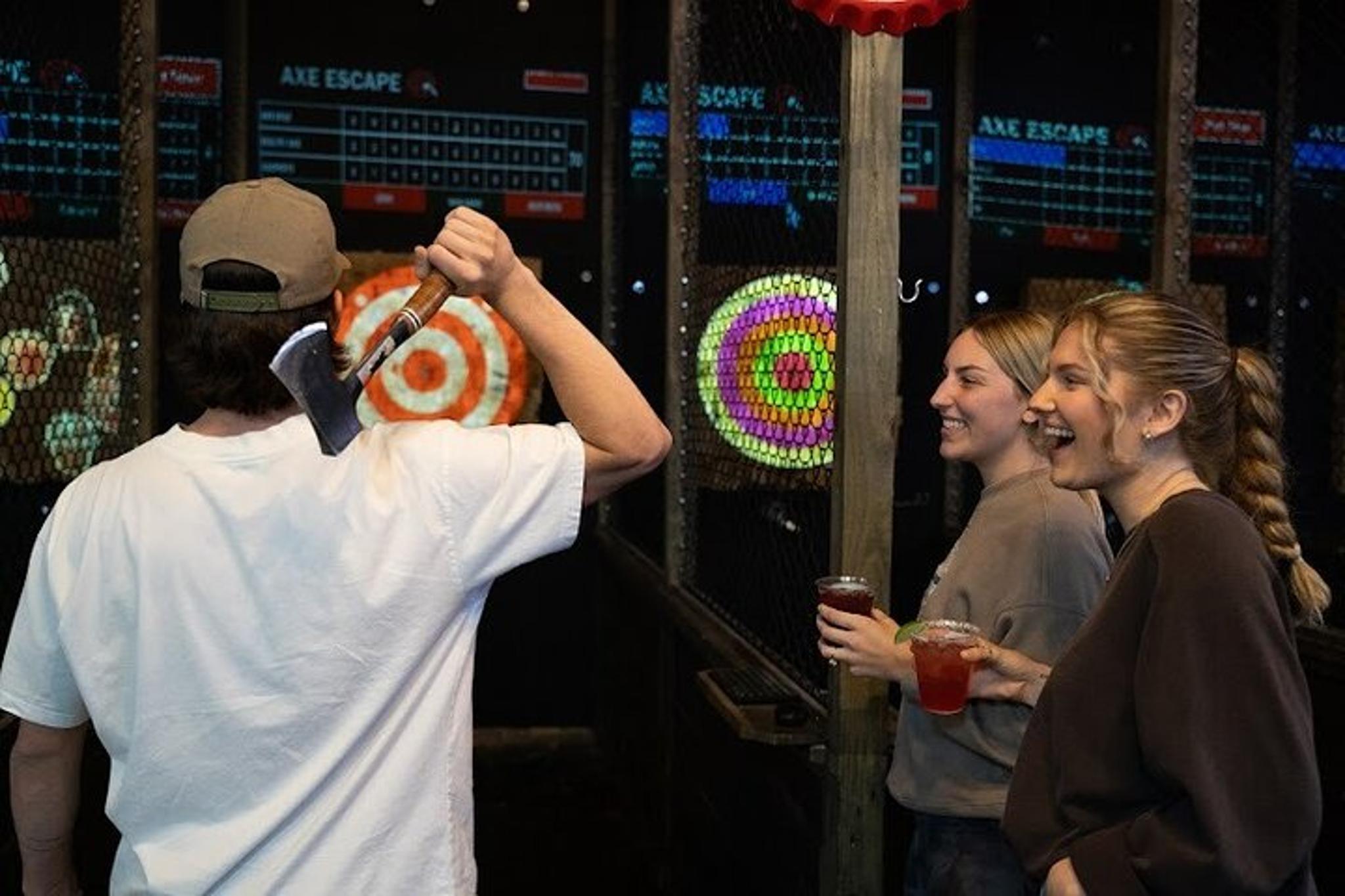 San Antonio Axe Throwing Experience - Image 4