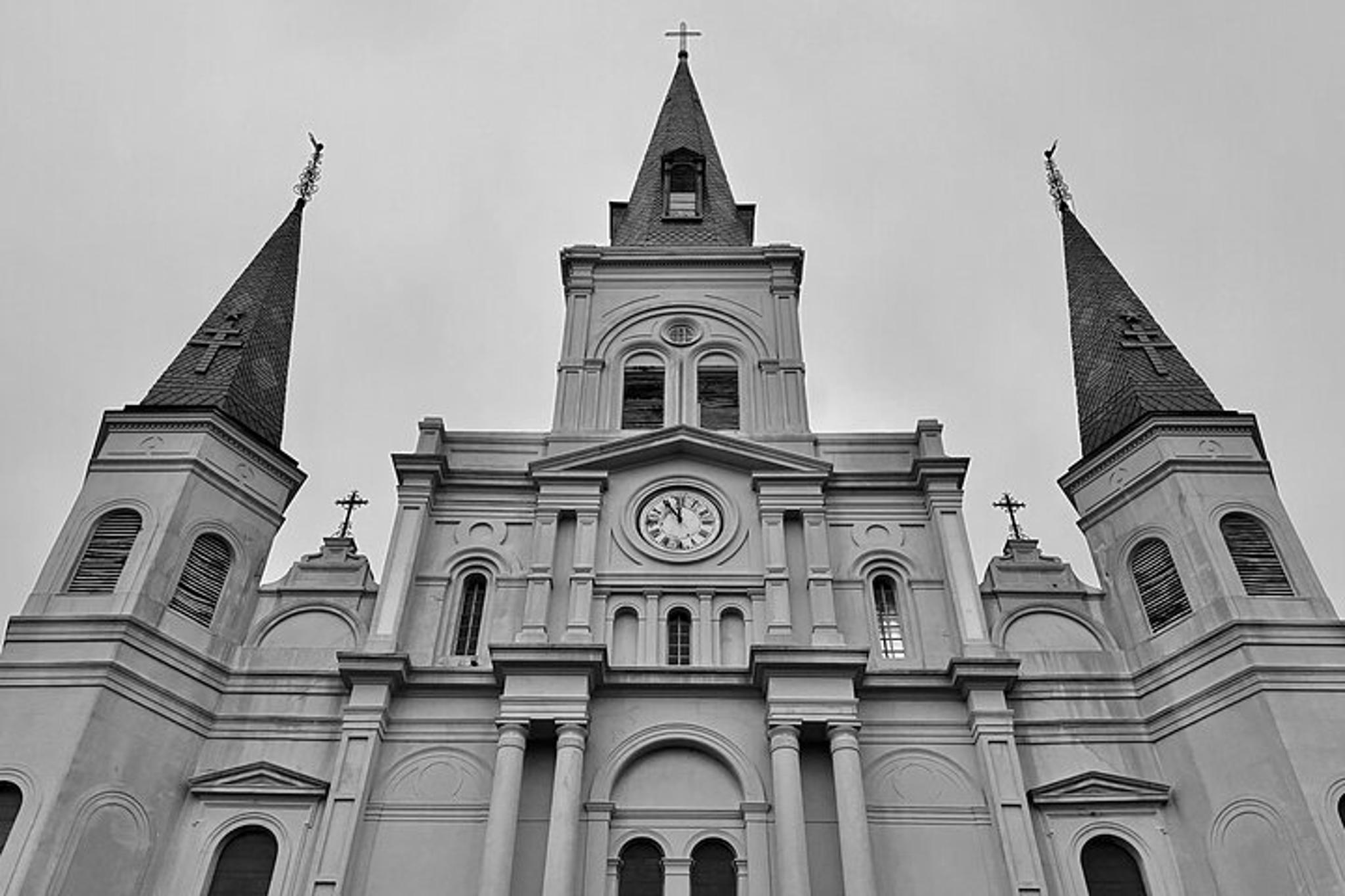 New Orleans Ghost Walking Tour in French Quarter 2 hr - Image 5