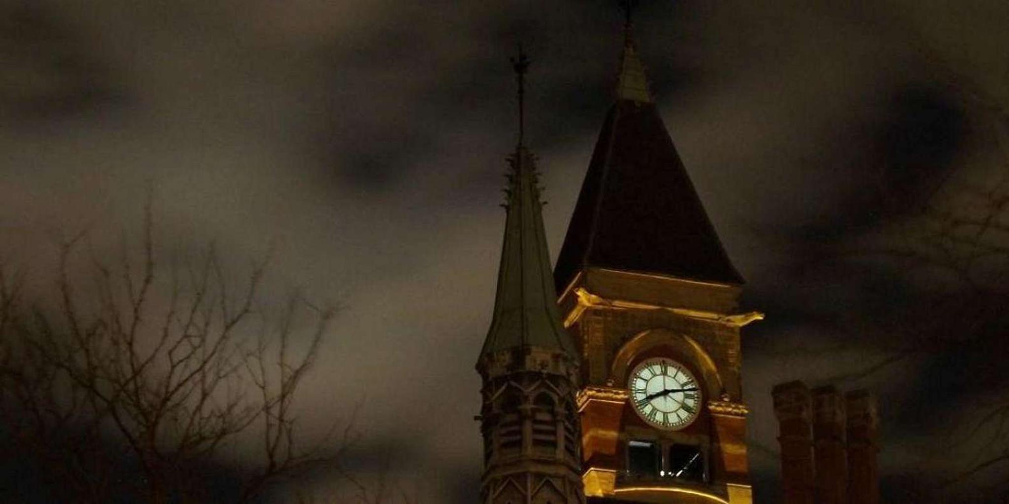 New York City Ghosts, Murders & Mayhem Tour - Image 1