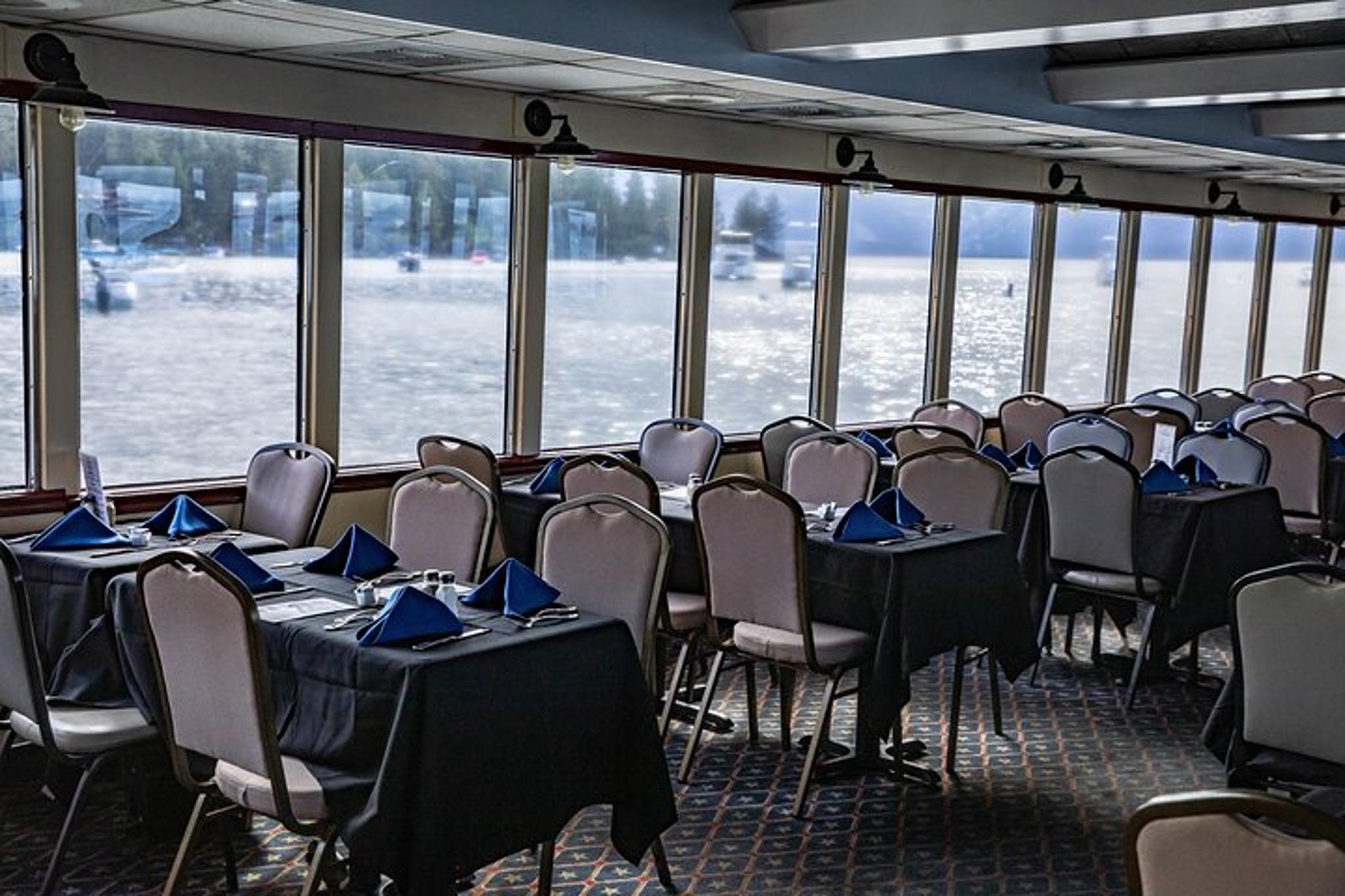 Lake Tahoe Dinner Cruise at Sunset - Image 4