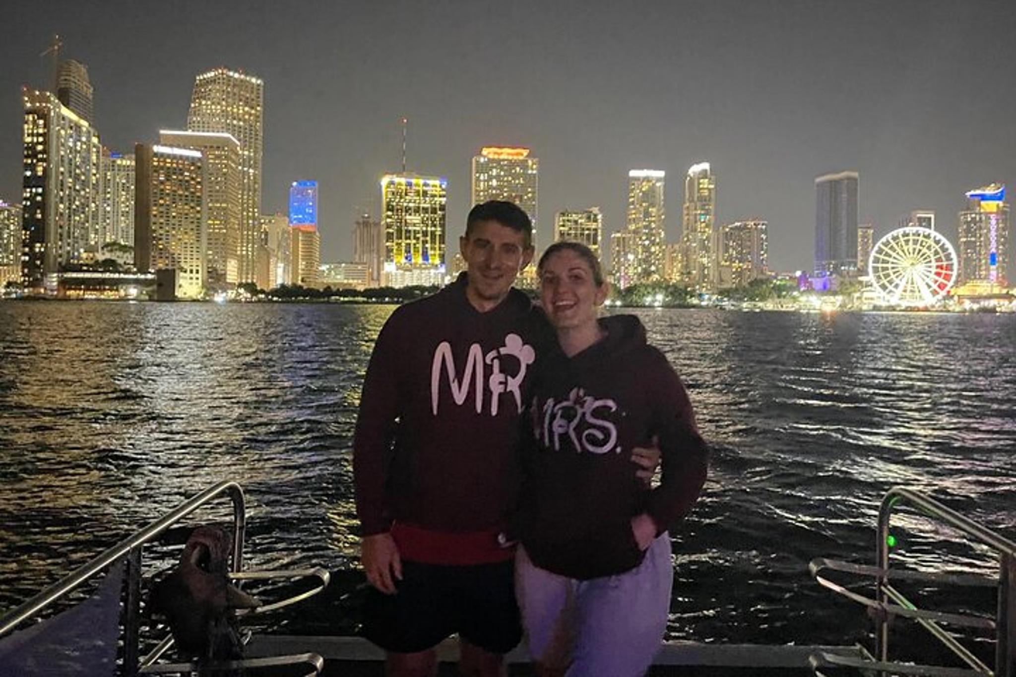 Miami Night Skyline Private Boat Tour 2 hr - Image 5
