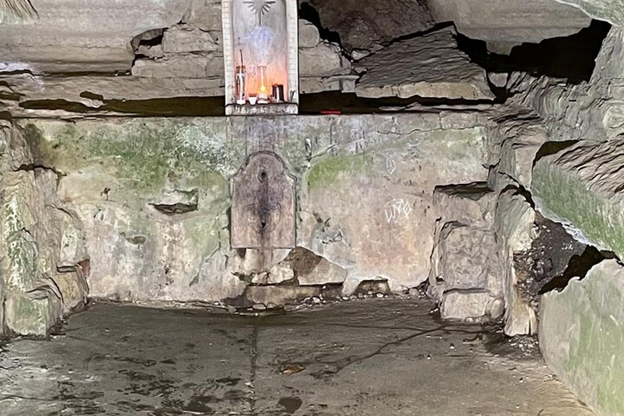 Eureka Springs City Tour by Golf Cart - Image 4