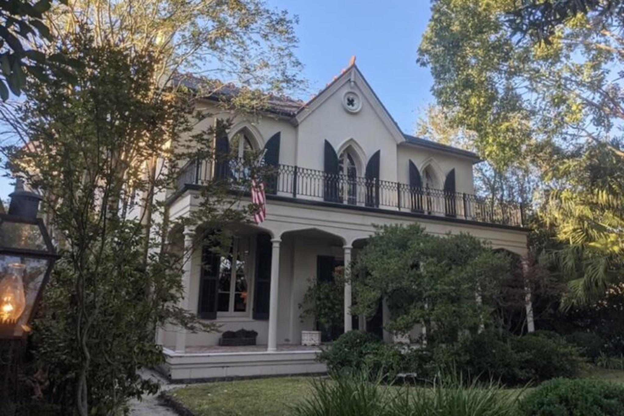 New Orleans Garden District Walking Tour - Image 6