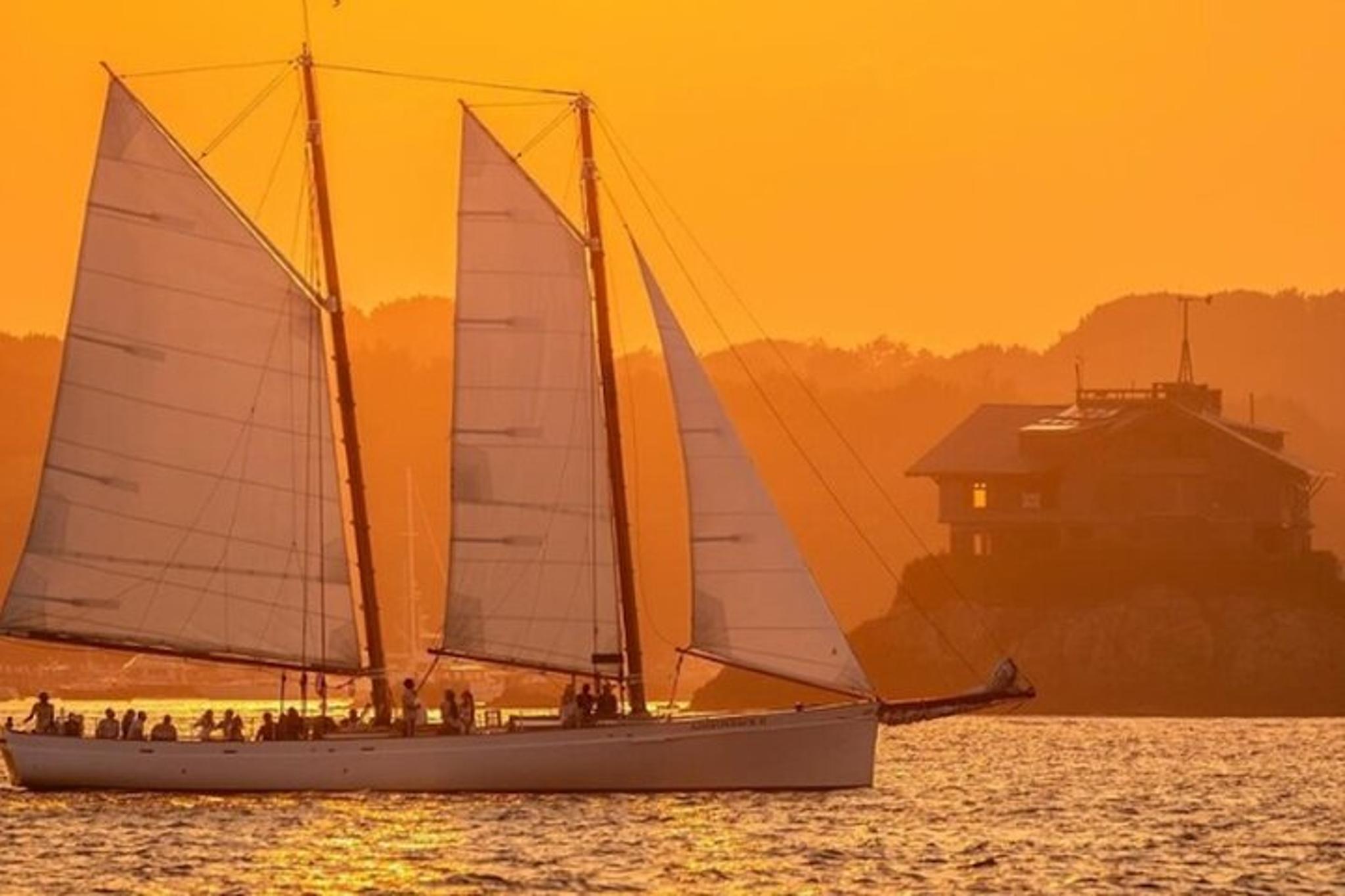 Newport Sunset Sail on Schooner Adirondack