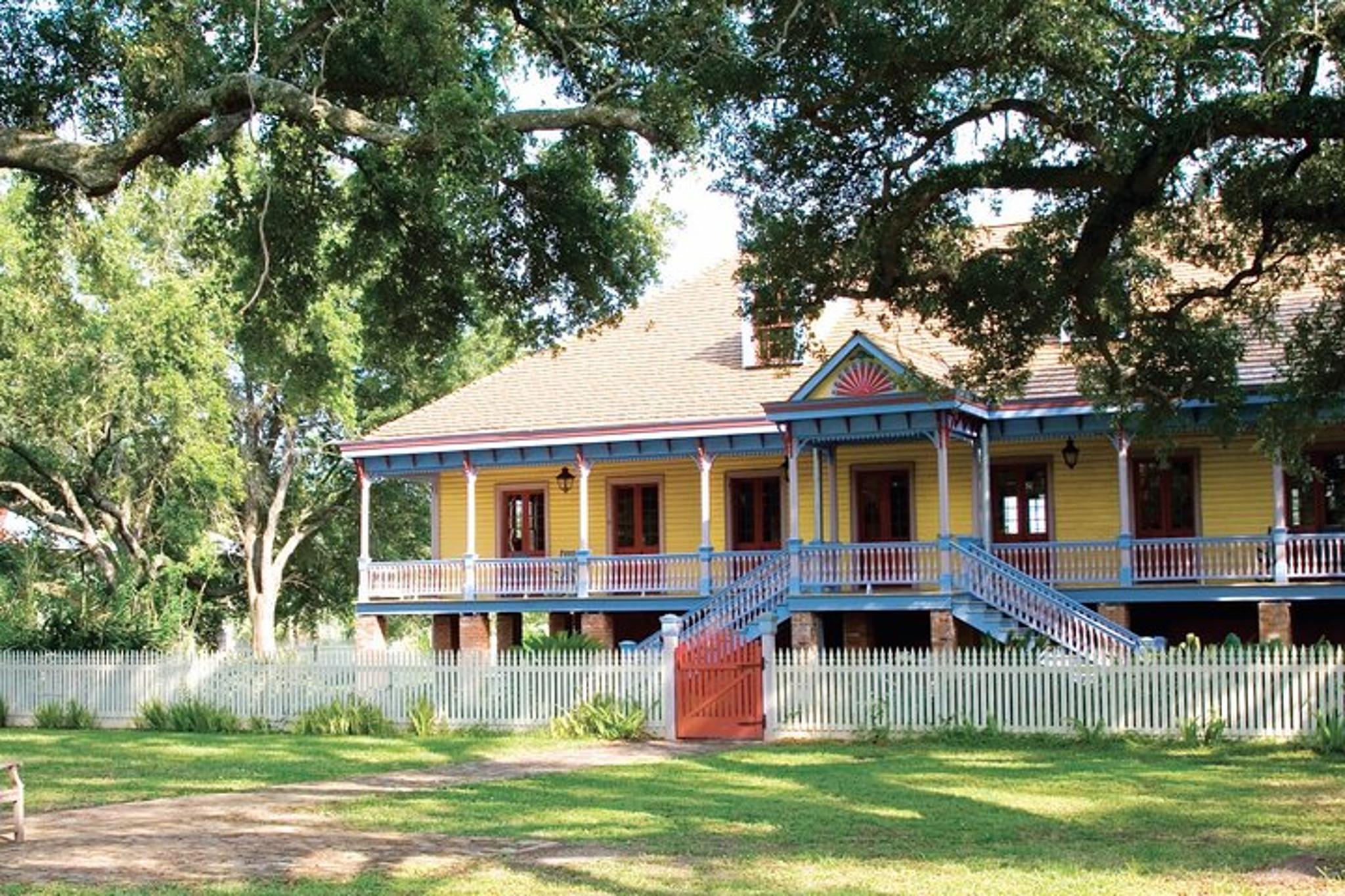 New Orleans Plantation and Swamp Tour Full-Day - Image 4