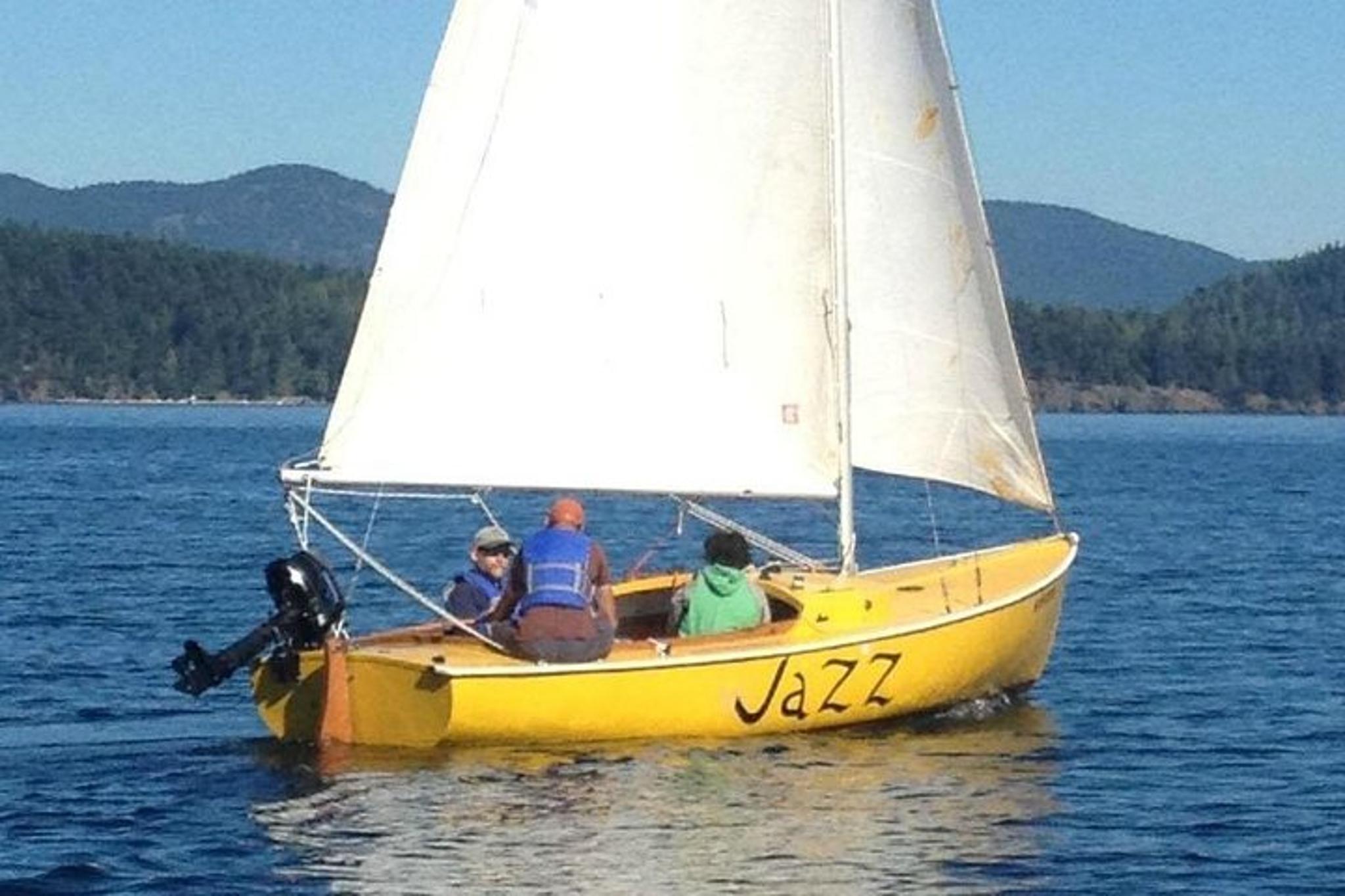 Orcas Island Sailing Experience - Image 4