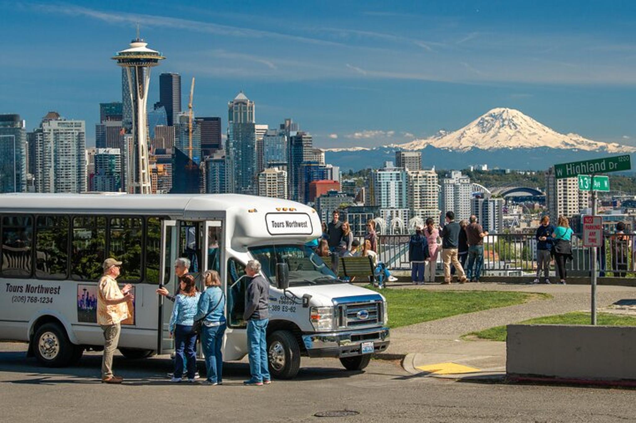 Seattle Land and Sea Tour - Image 6