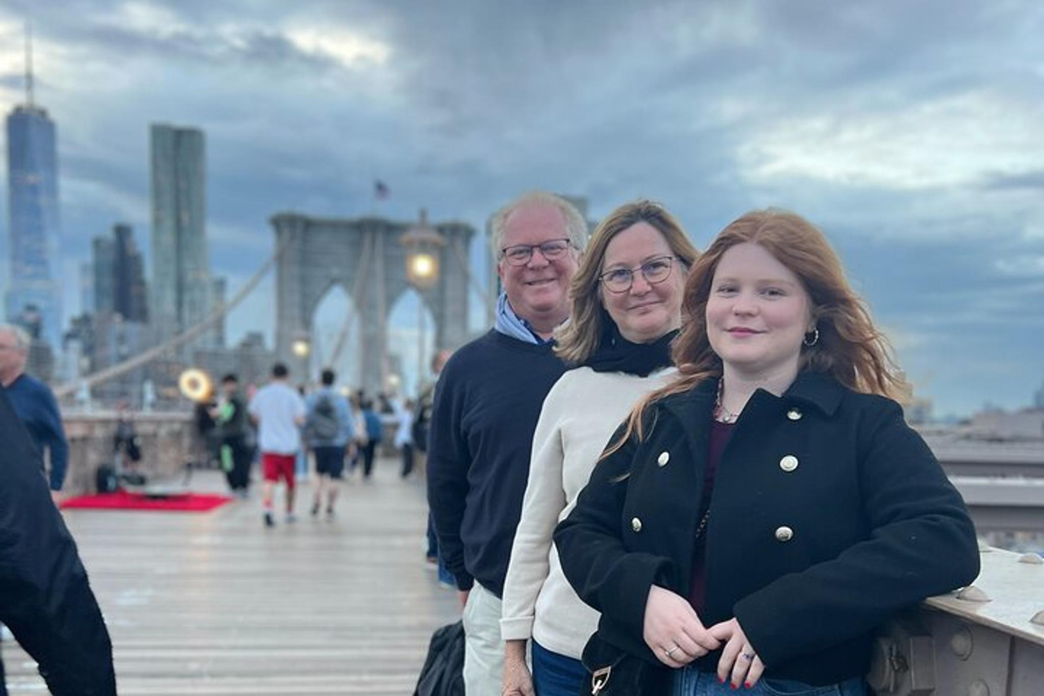 New York City Brooklyn Bridge Walking Tour at Sunset - Image 6