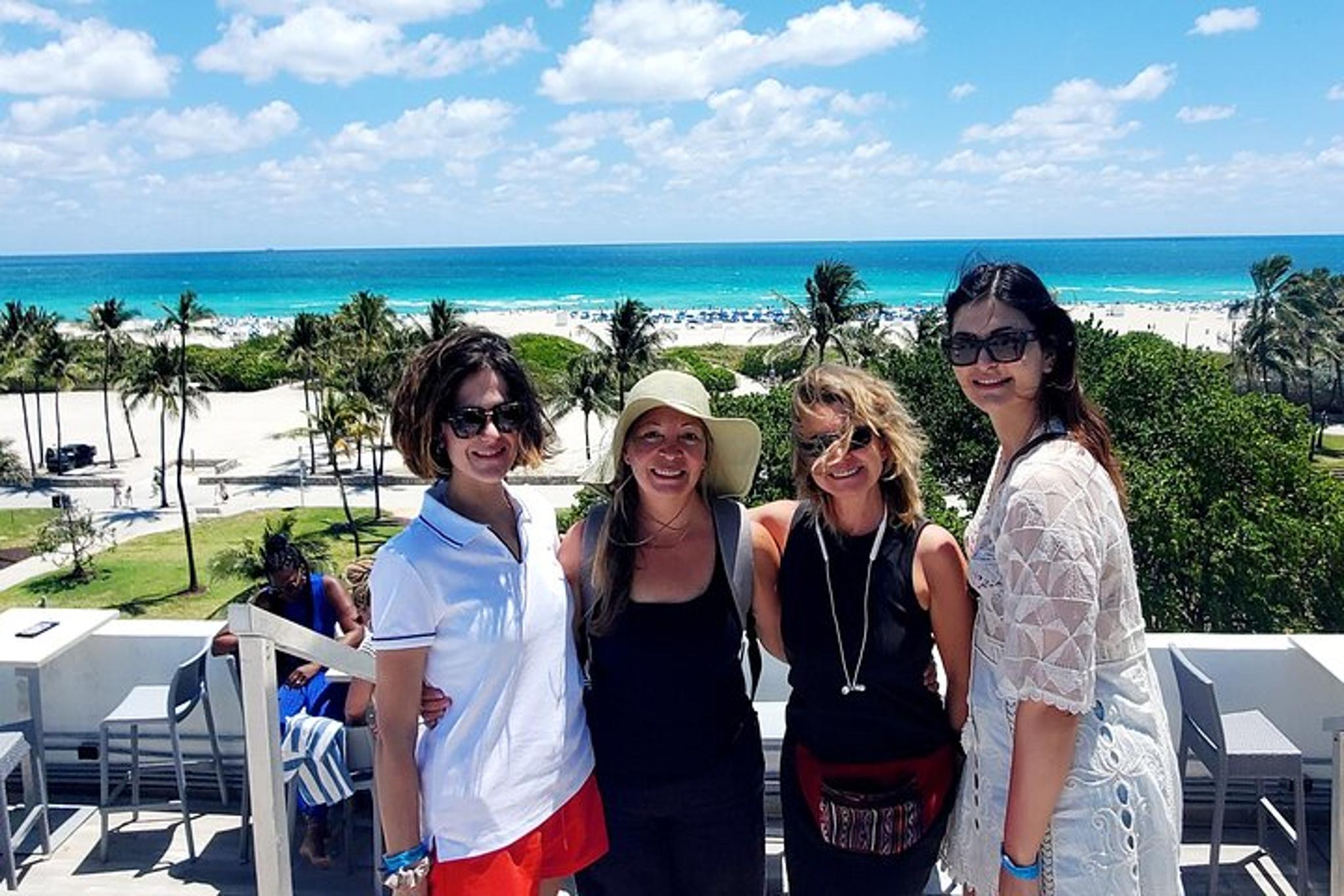 Miami Beach Sights & Hidden Gems Walk + Trolley Tour
