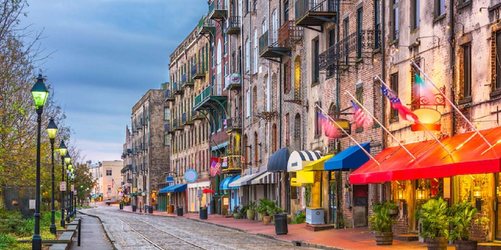 Savannah E-Bike Tour of History and Scenic Views - Image 3