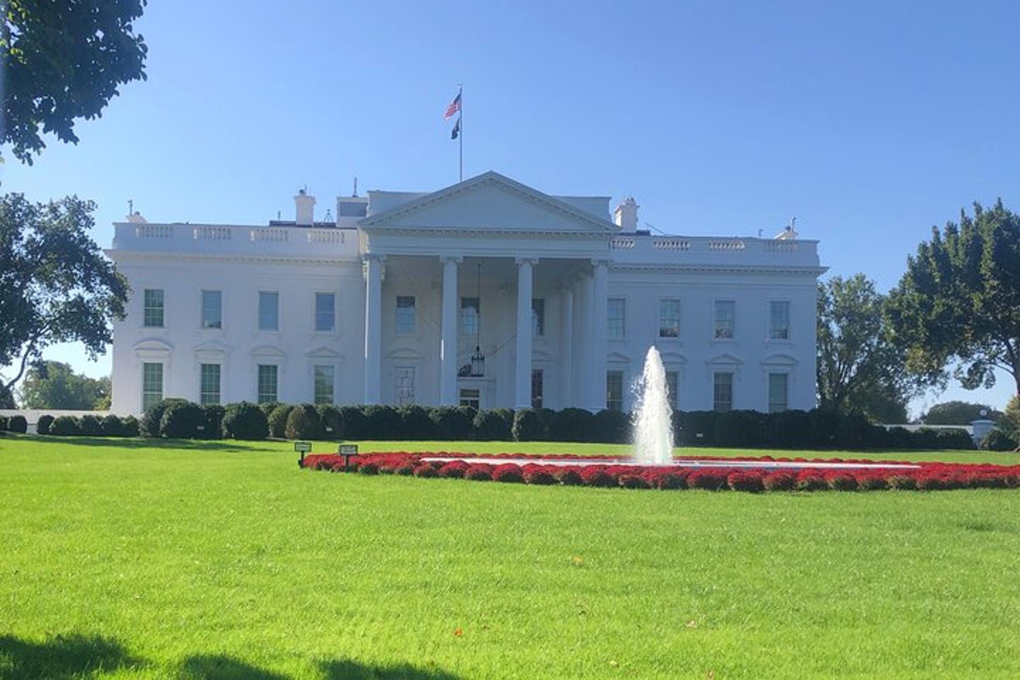 Washington DC Private Guided Bus Tour - Image 4