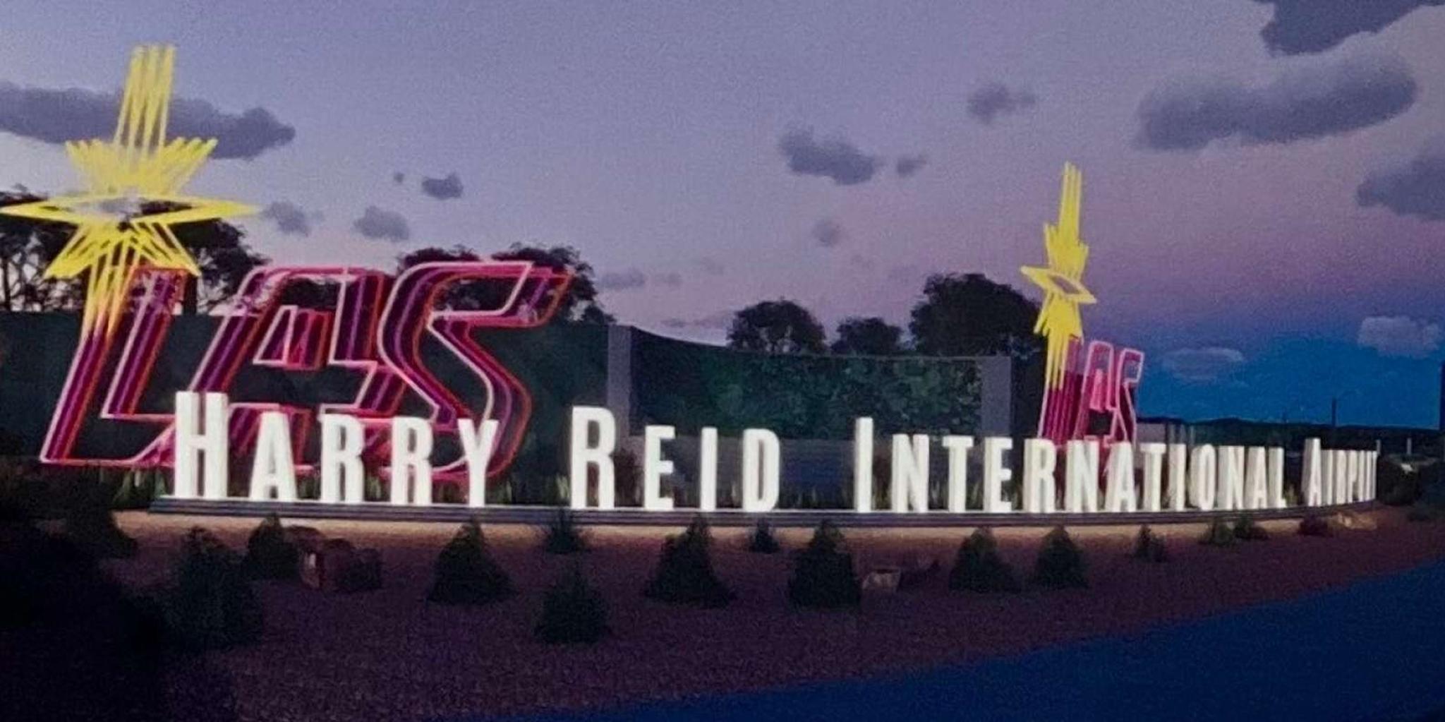 Las Vegas Airport Party Bus Transfer