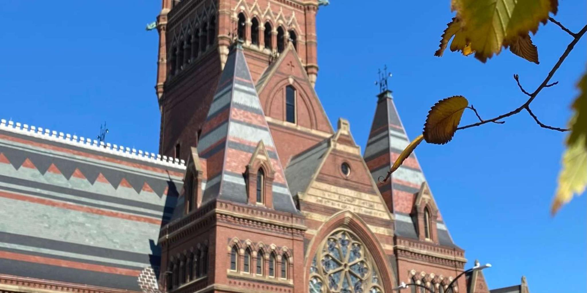Cambridge Walking Tour of Harvard University in French 2 hr - Image 6