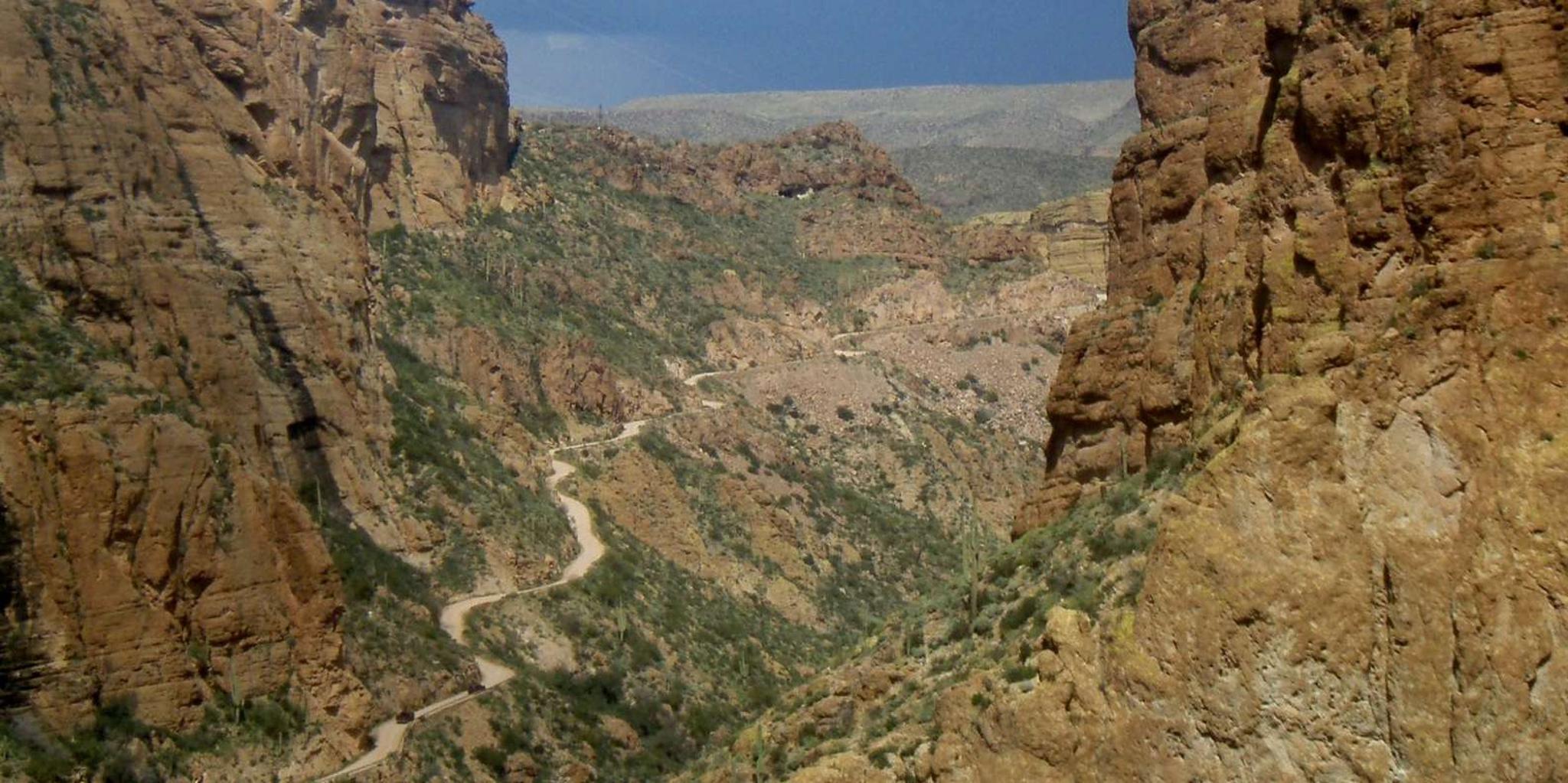 Phoenix Apache Trail and Dolly Steamboat Tour - Image 3