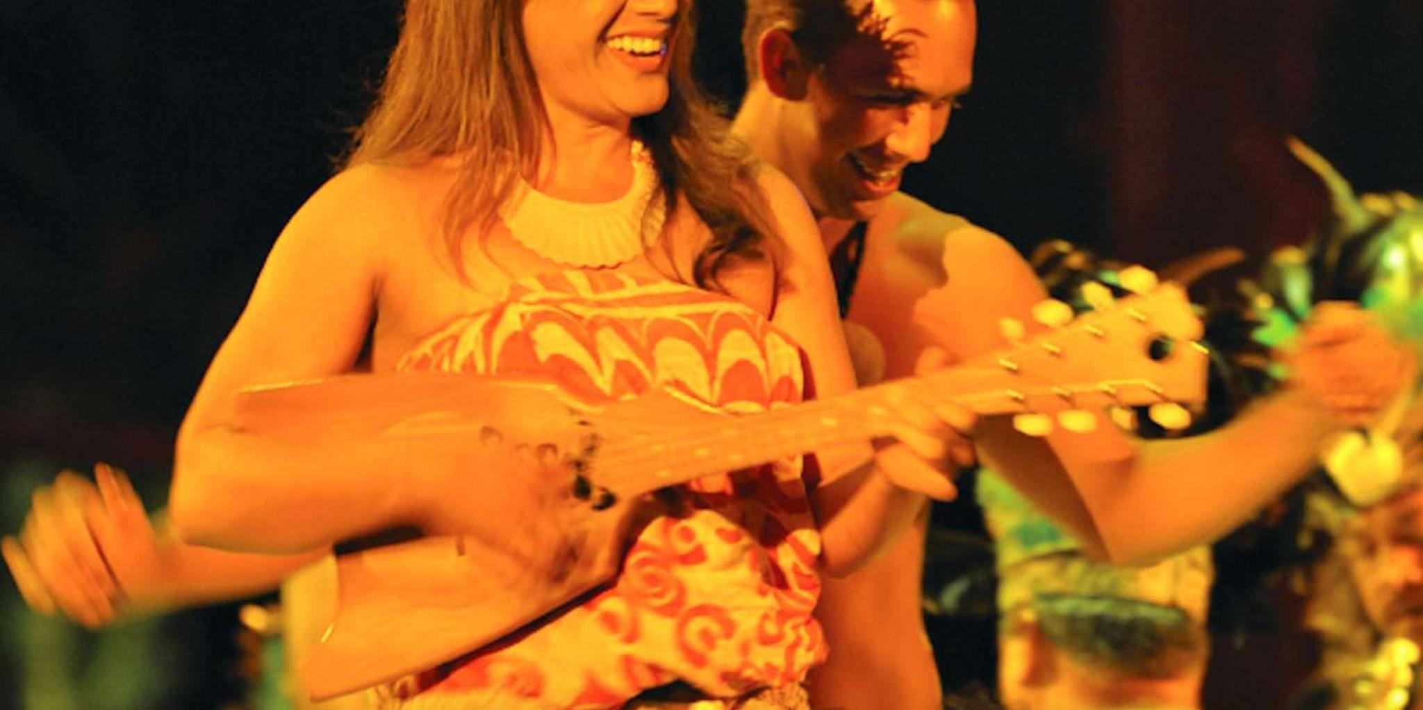 Kauai Luau Kalamaku Dinner & Show - Image 2