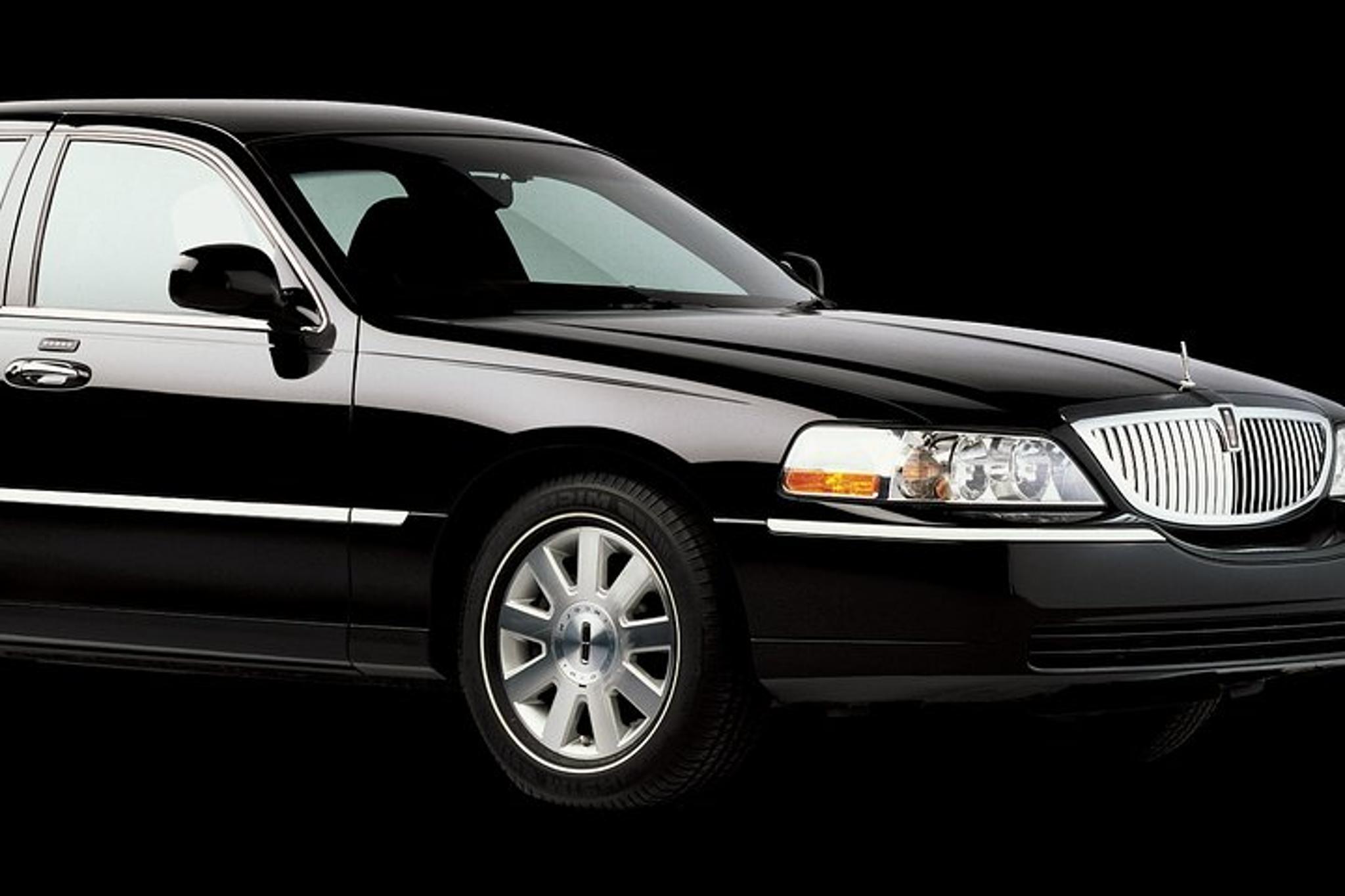 Orlando Private Airport Transfer - Image 2