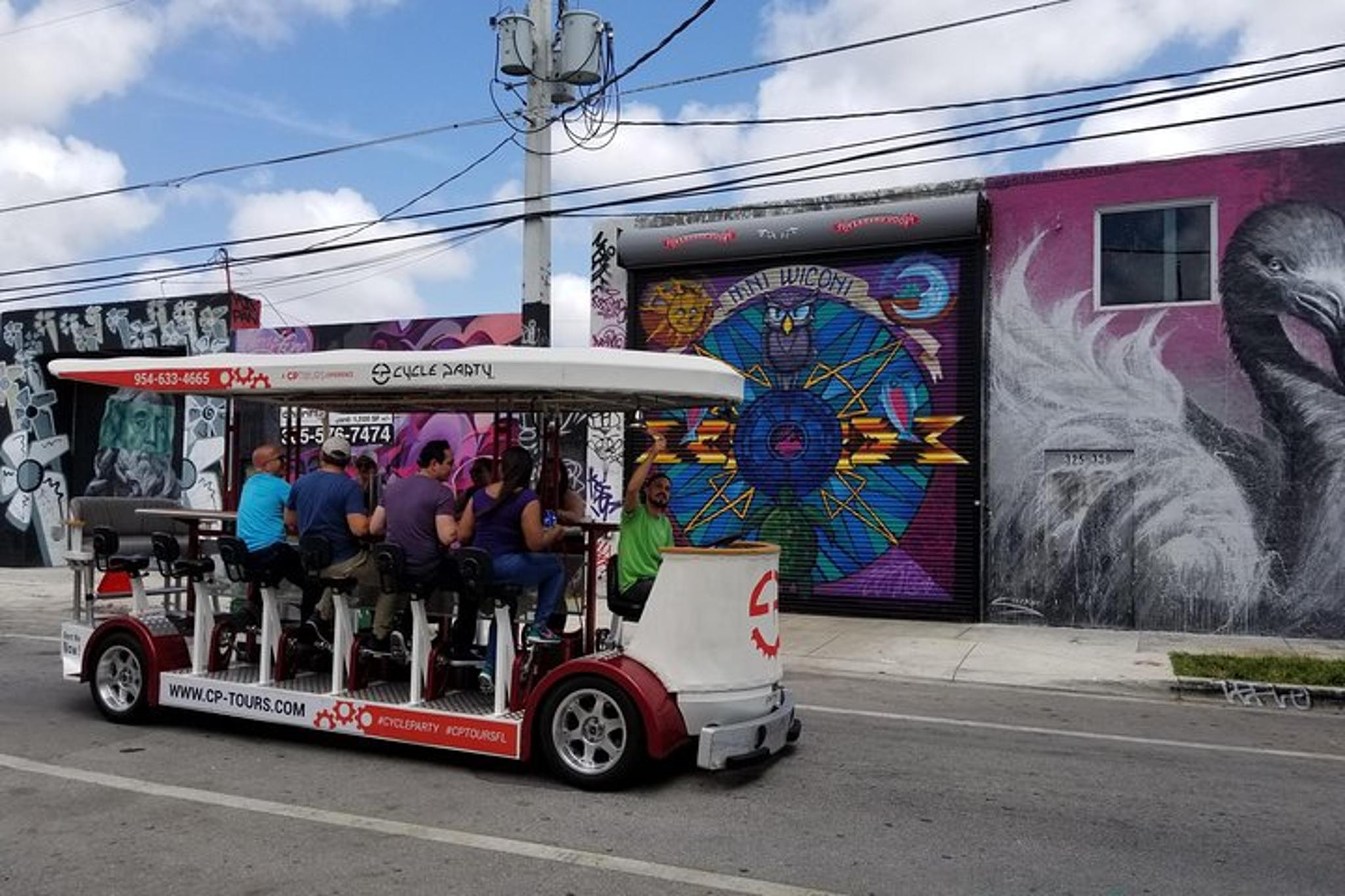 Miami Graffiti Tour on a Party Bike 90 min - Image 3