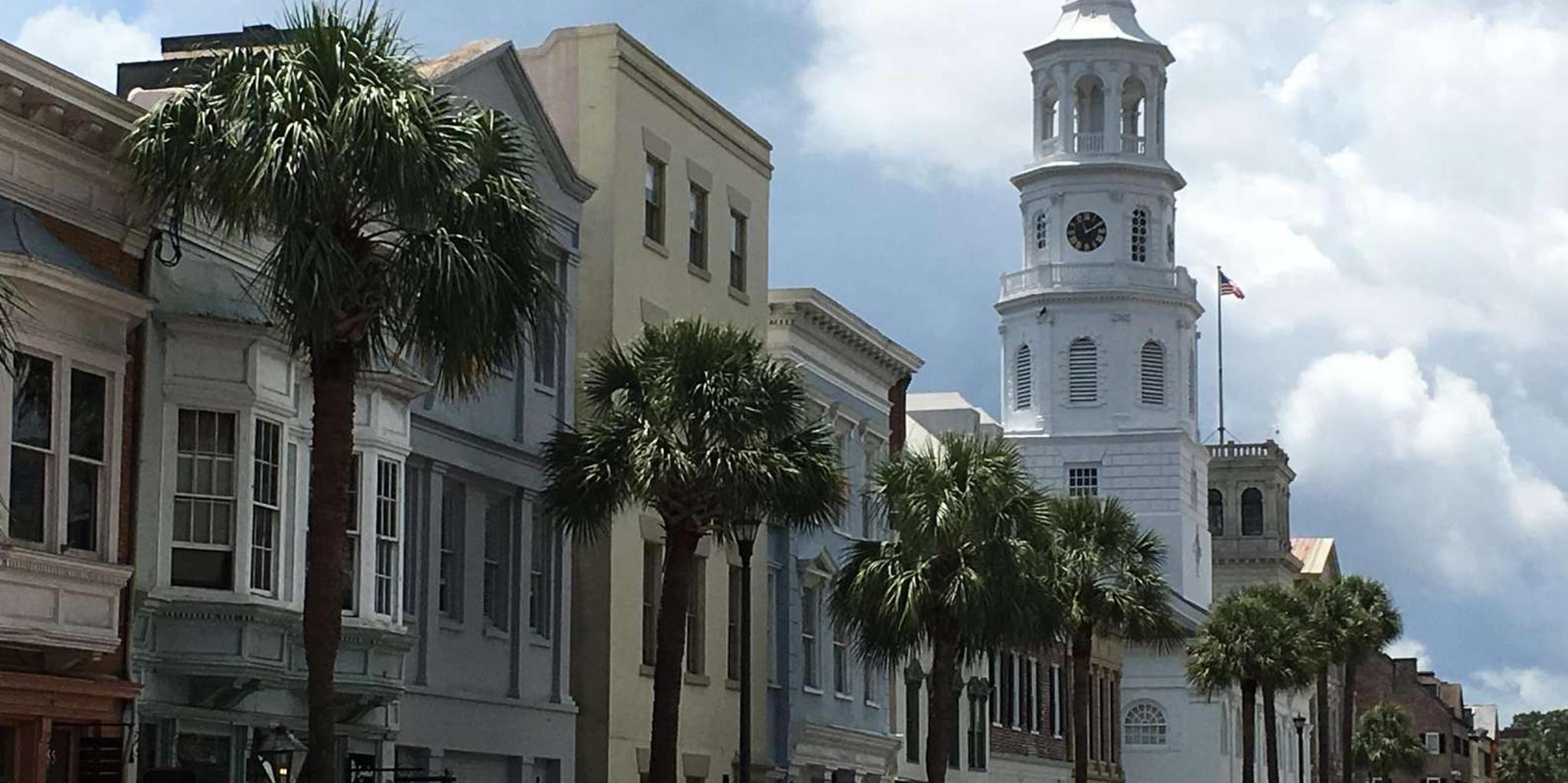 Charleston Walking Tour with Local Guide - Image 1
