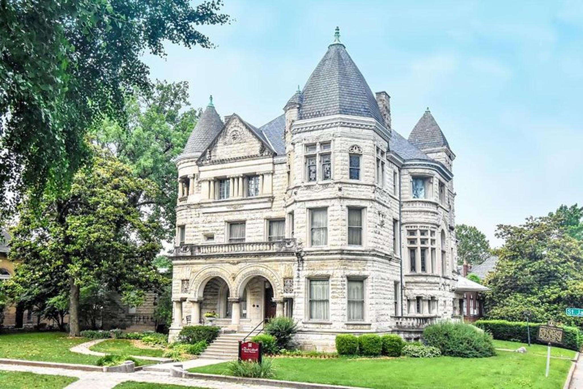 Louisville Historic Walking Tour