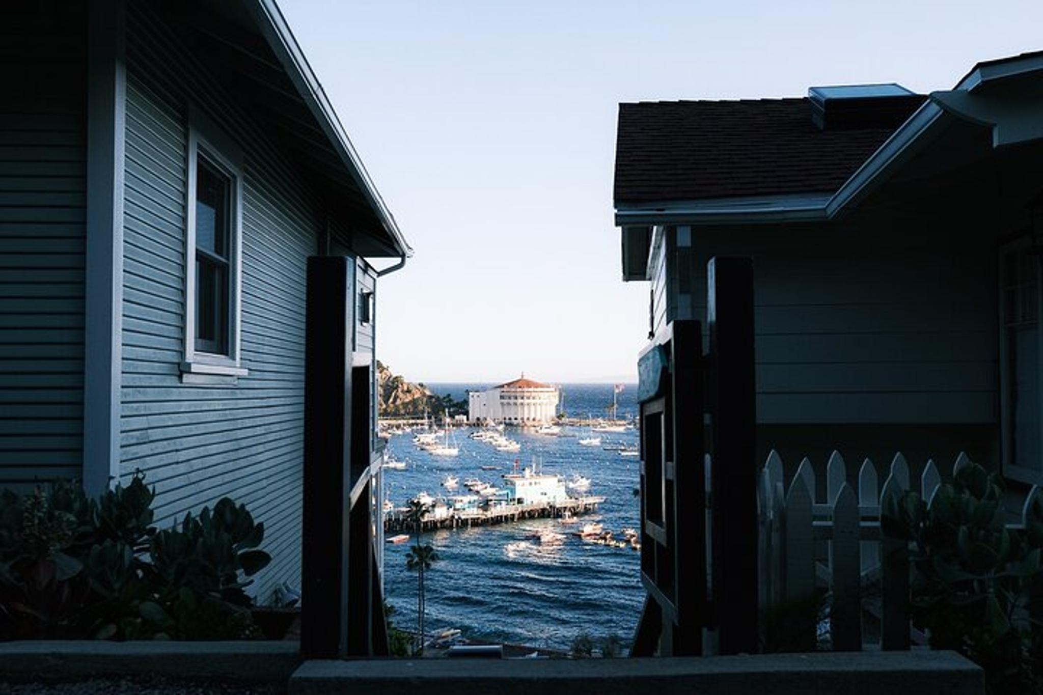 Catalina Ghost Tour - Image 2