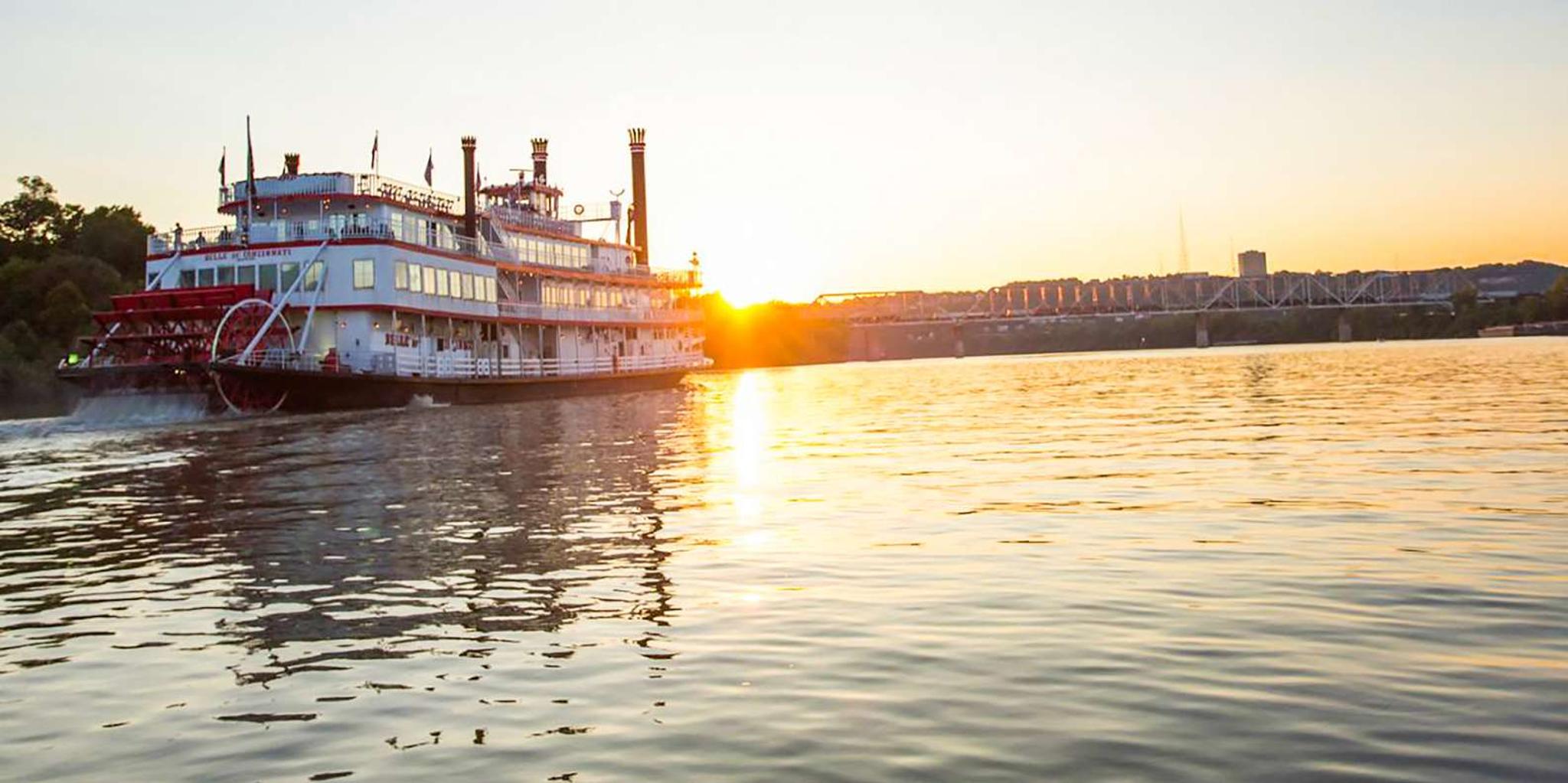 Cincinnati Sunset Sightseeing Cruise - Image 2