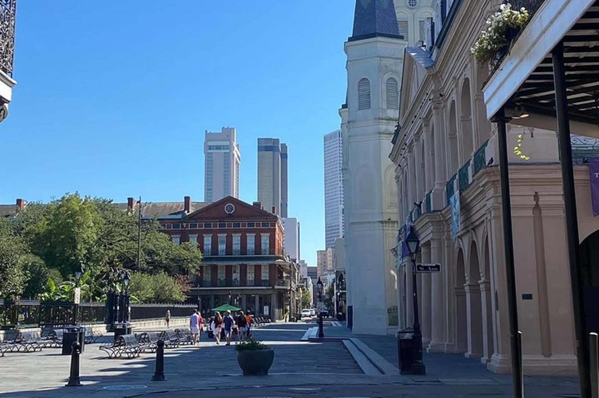New Orleans Voodoo and Paranormal Walking Tour - Image 6