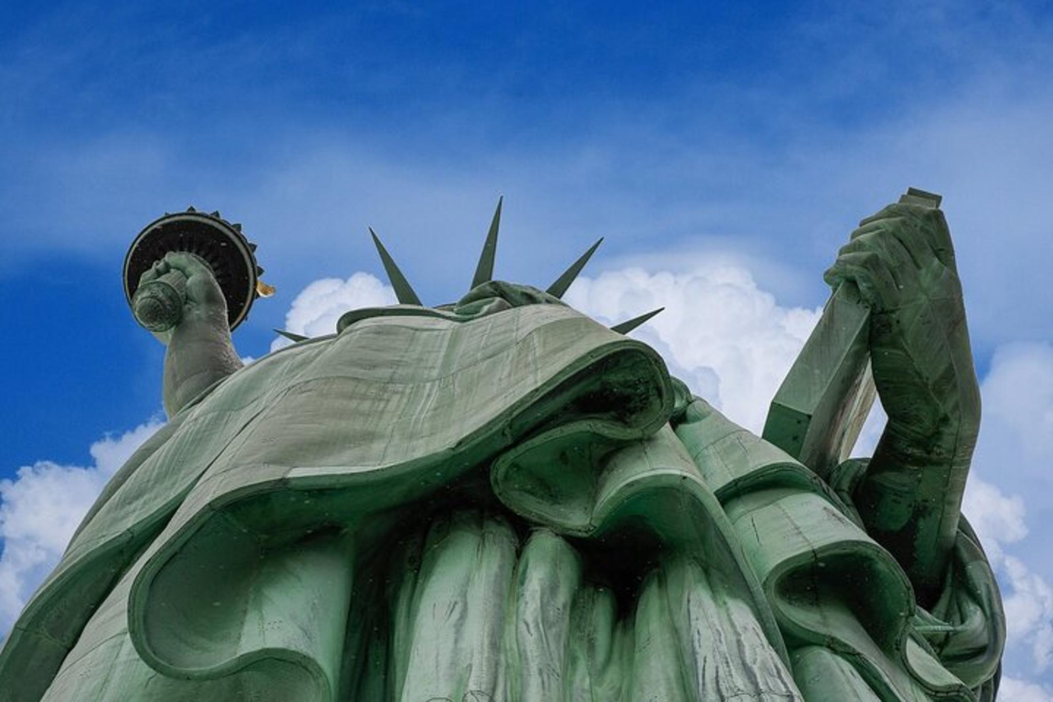 New York Statue of Liberty and 9/11 Museum Tour - Image 2