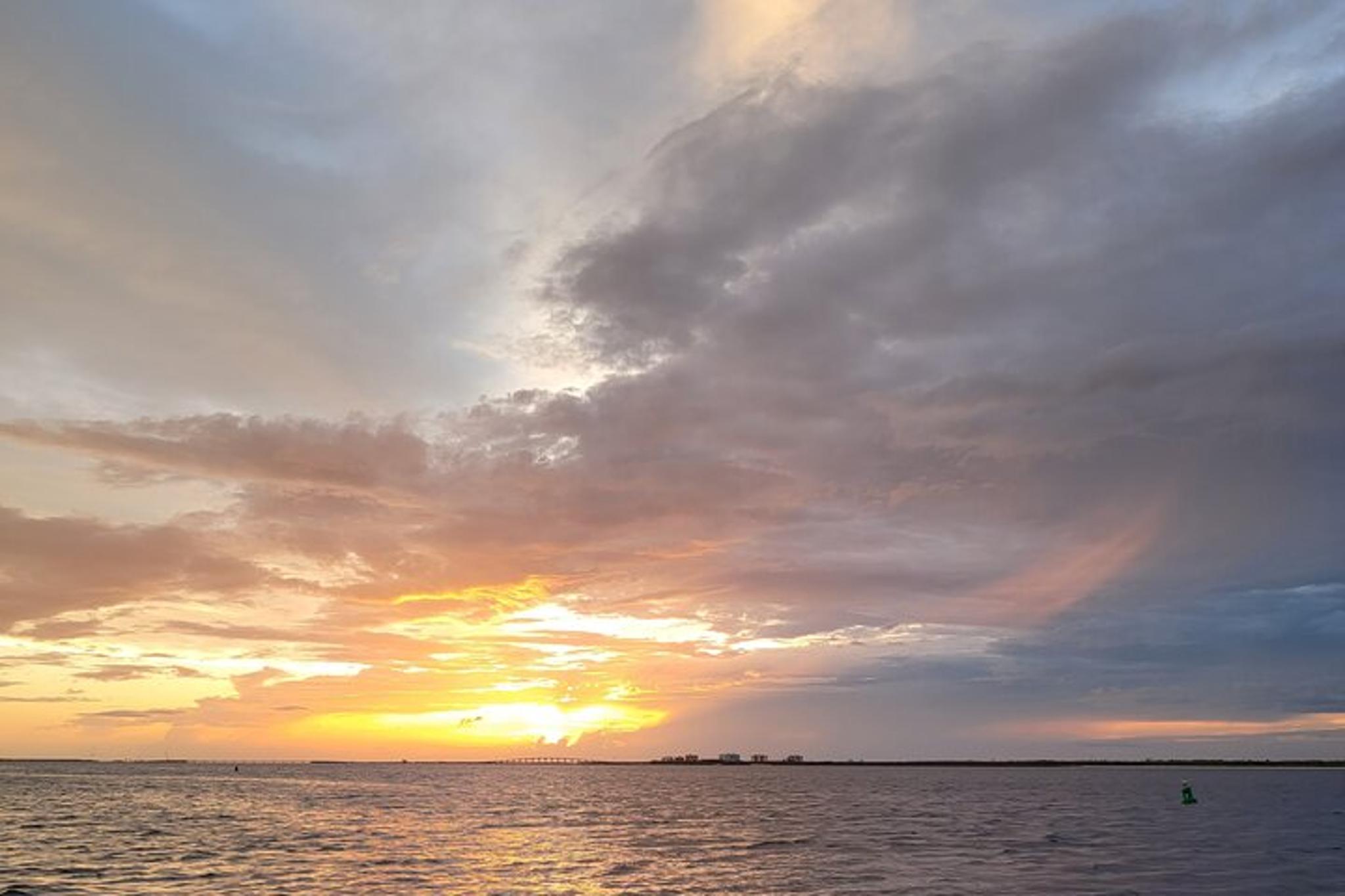 Fort Myers Beach Sunset Dolphin Cruise - Image 4