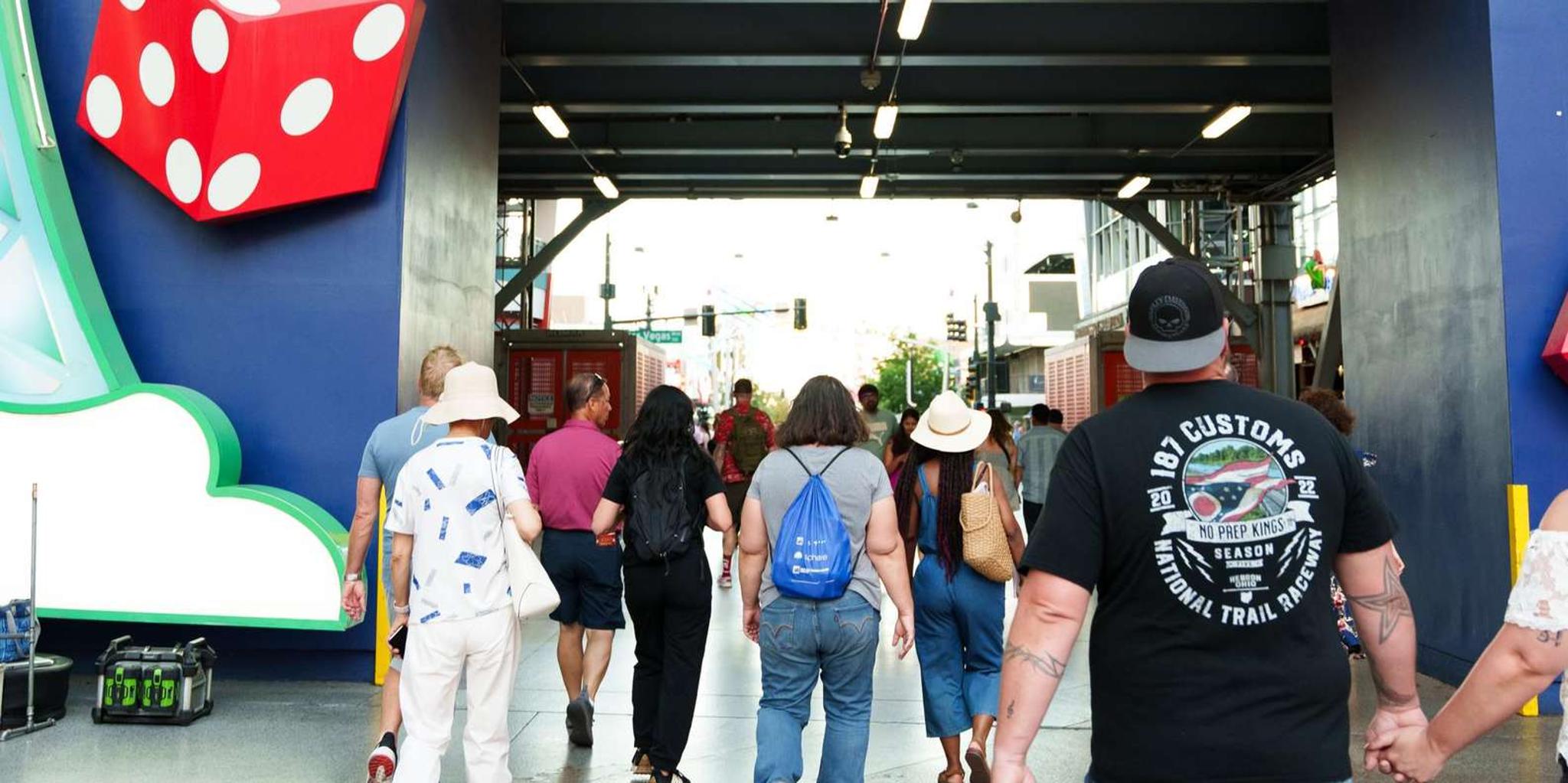 Las Vegas Downtown Walking Tour - Image 4