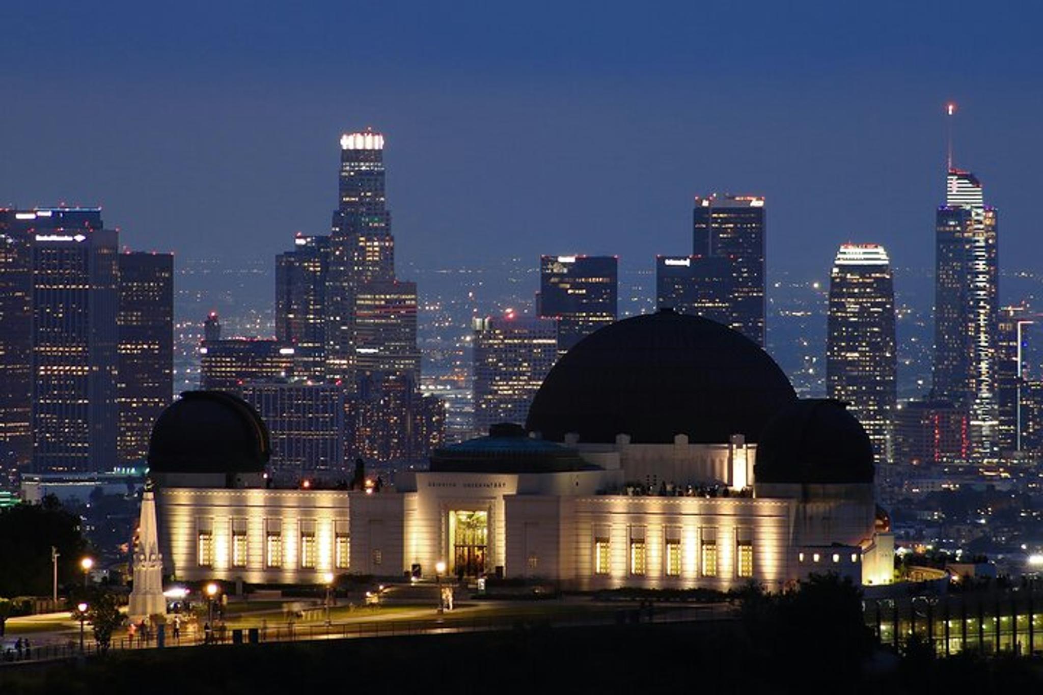 Los Angeles Hollywood Hiking Tour at Sunset - Image 3