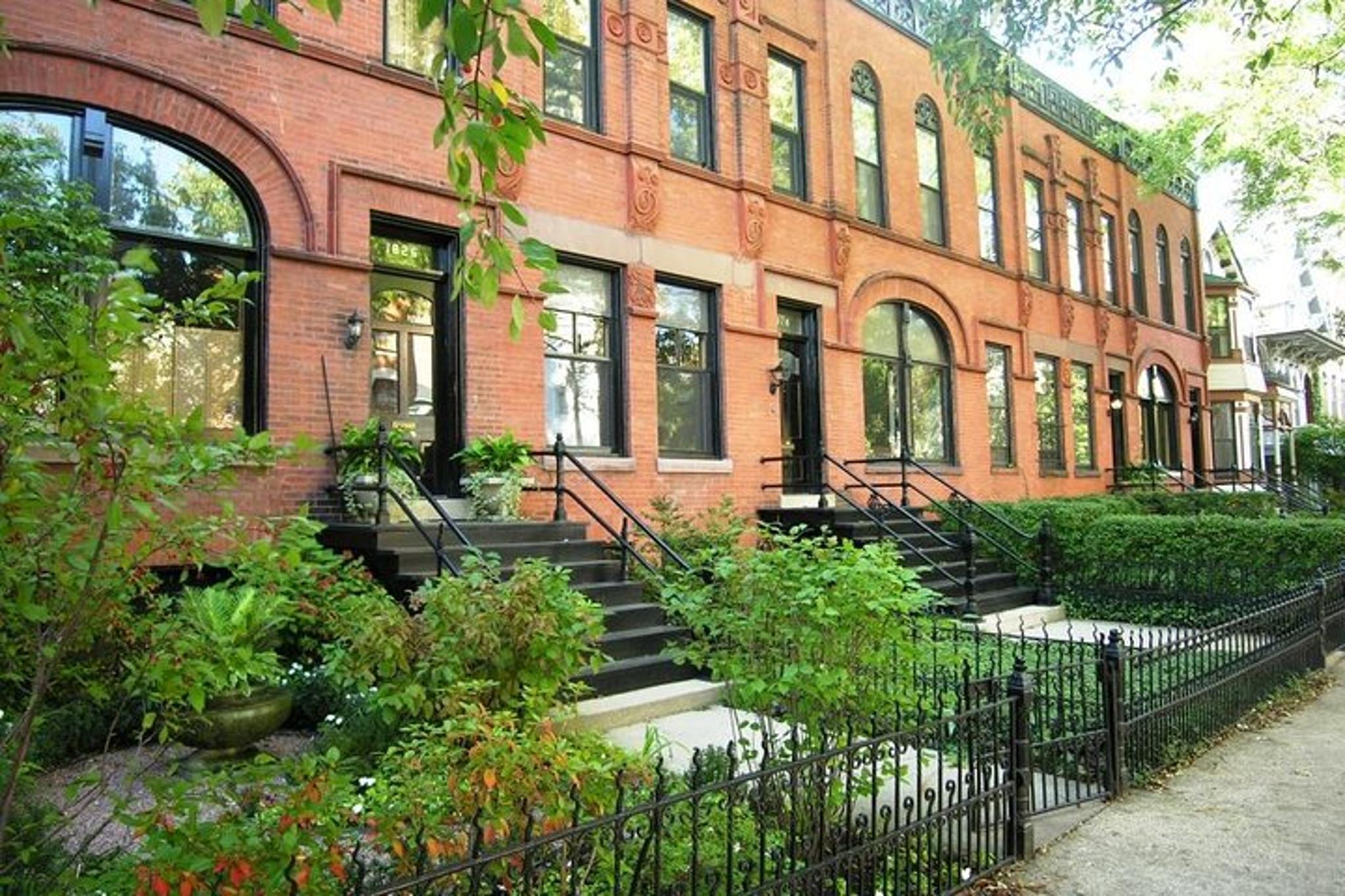 Chicago Bike Tour of Lakefront Neighborhoods - Image 6