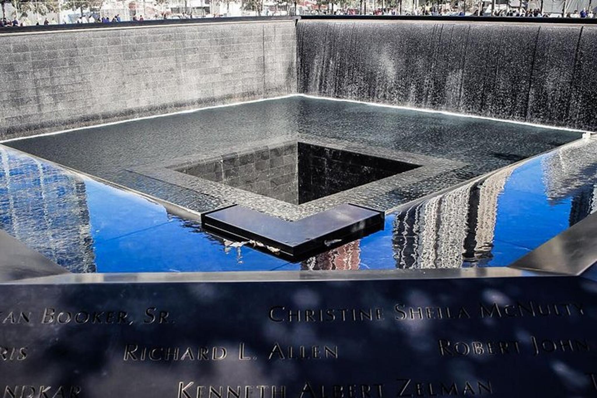 New York City Ground Zero Private Tour with Observatory Option - Image 4
