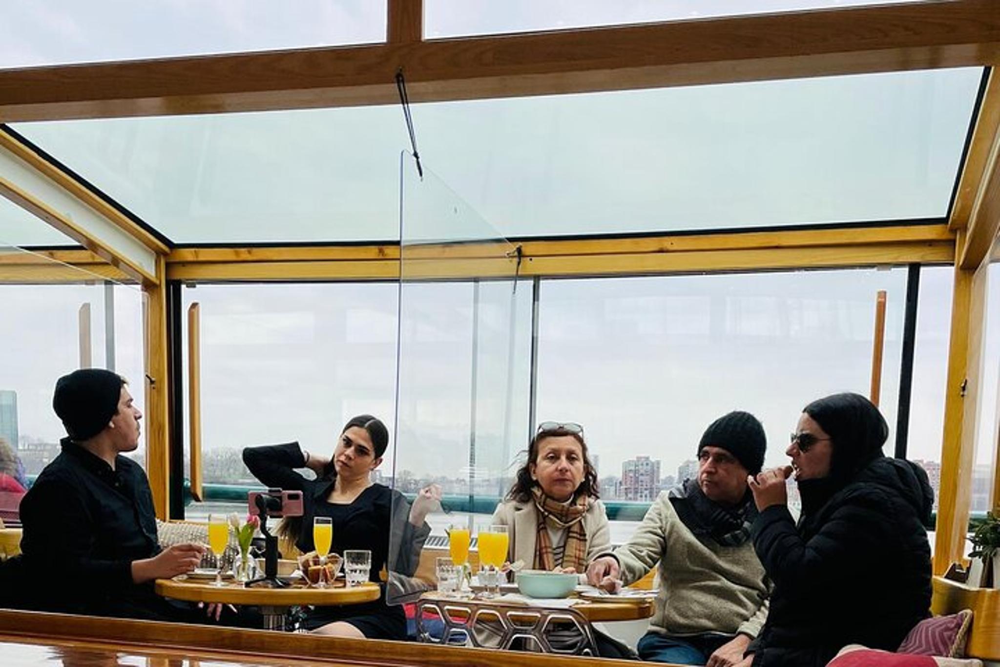 New York City Fall Foliage Brunch Cruise - Image 3