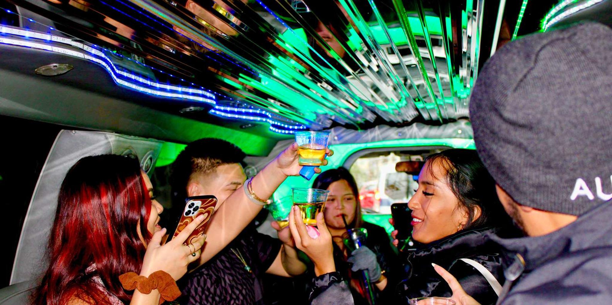 Las Vegas Limo Tour with Meal & Drinks 2 hr - Image 6