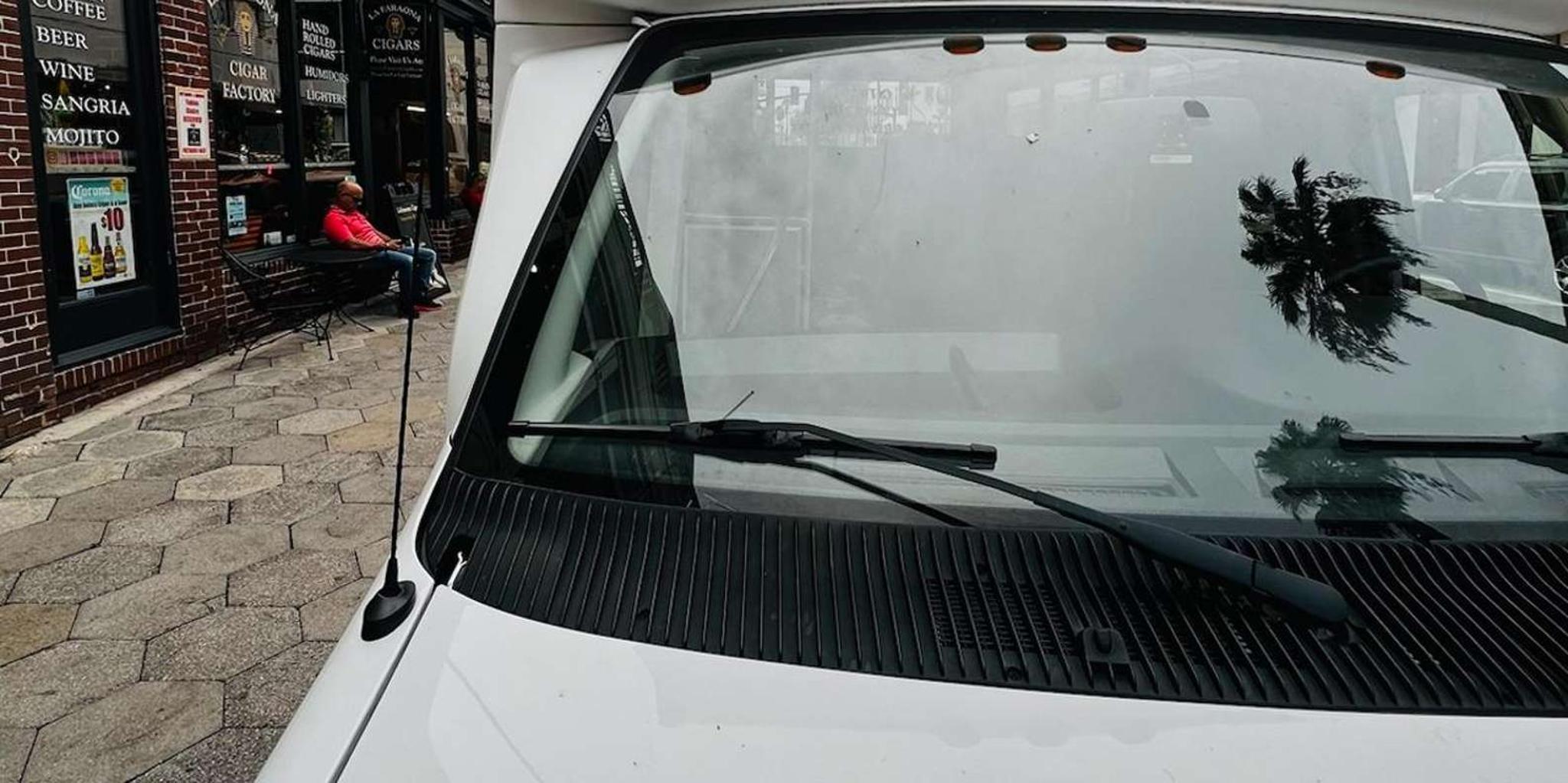 Tampa Cigar City Bus Tour - Image 5