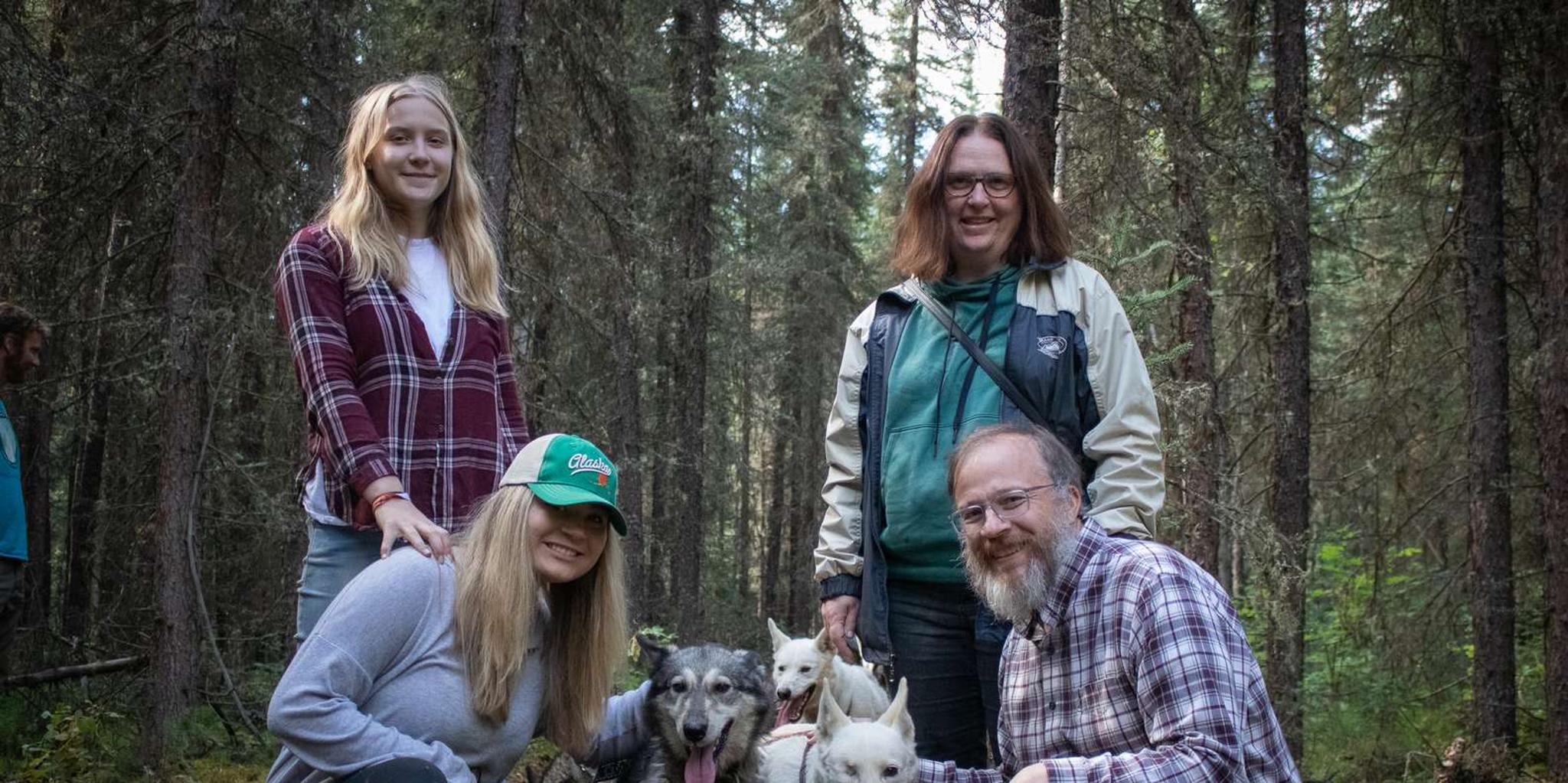 Fairbanks Mushing Cart Ride and Kennel Tour - Image 2
