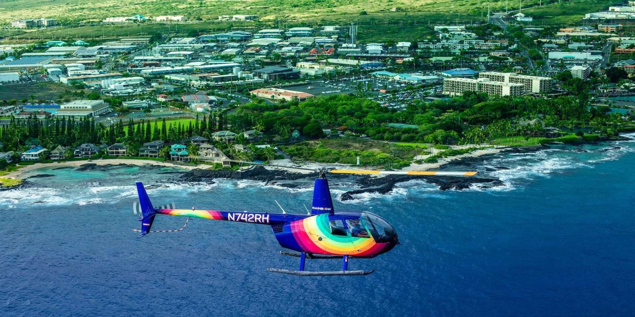 Kailua-Kona Helicopter Tour of Volcanoes and Waterfalls - Image 4