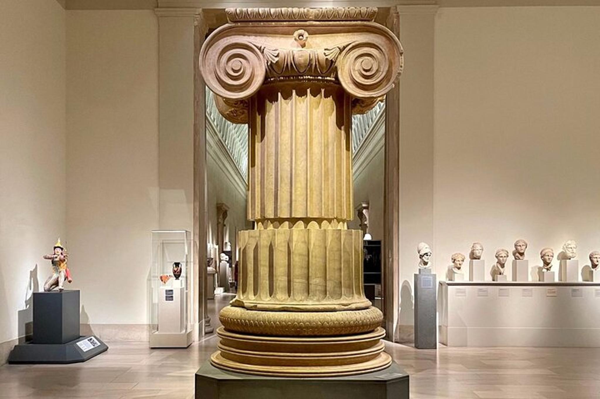 New York Art and Crime Tour at the Met 2.5 hr