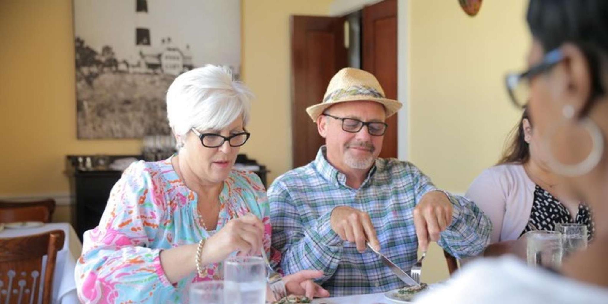 Charleston Upper King Street Food Tour - Image 3