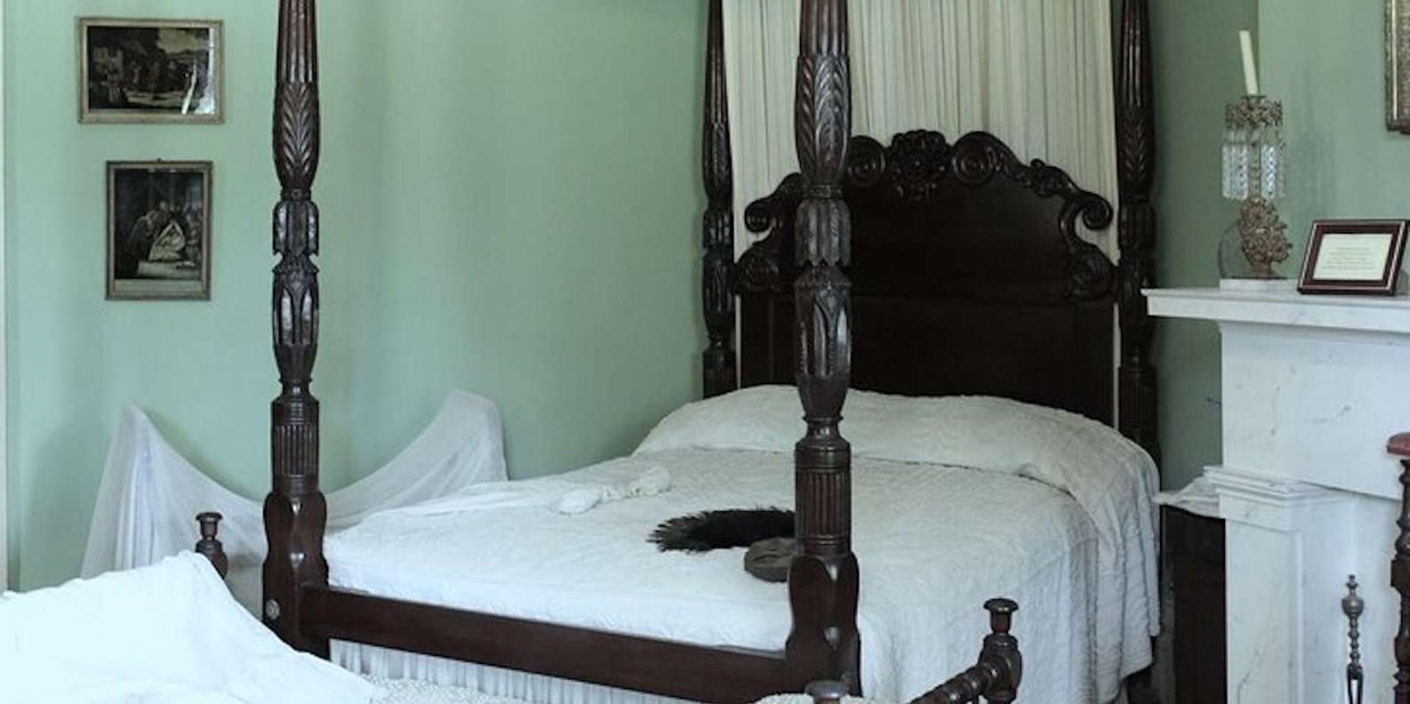 New Orleans Destrehan Plantation Haunted Night Tour - Image 4