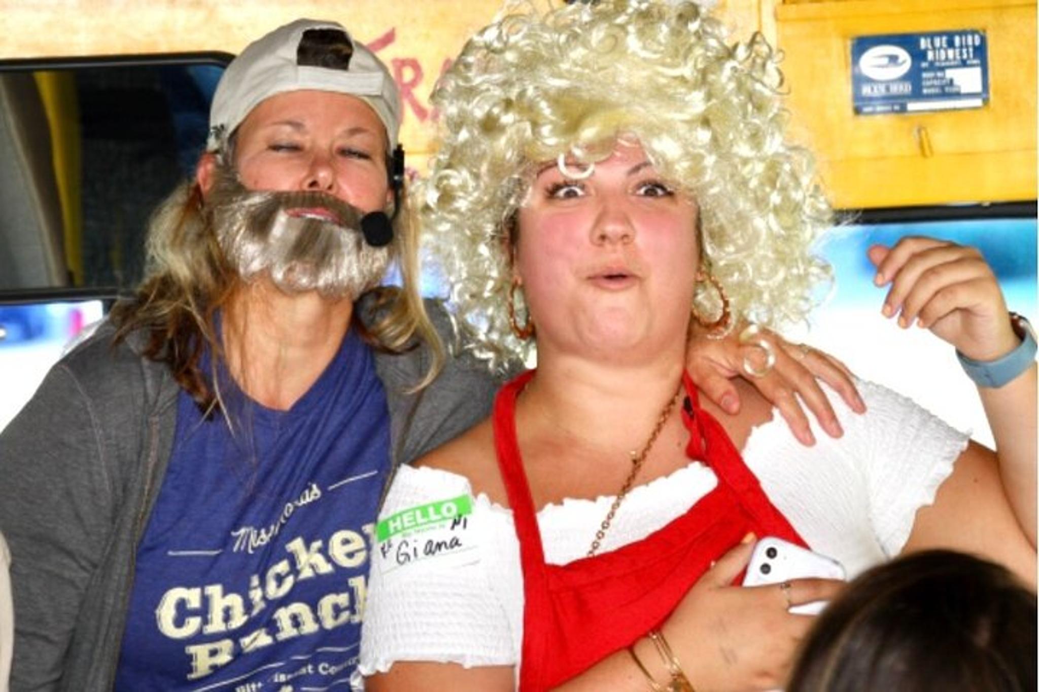 Nashville Comedy Bus Tour - Image 4